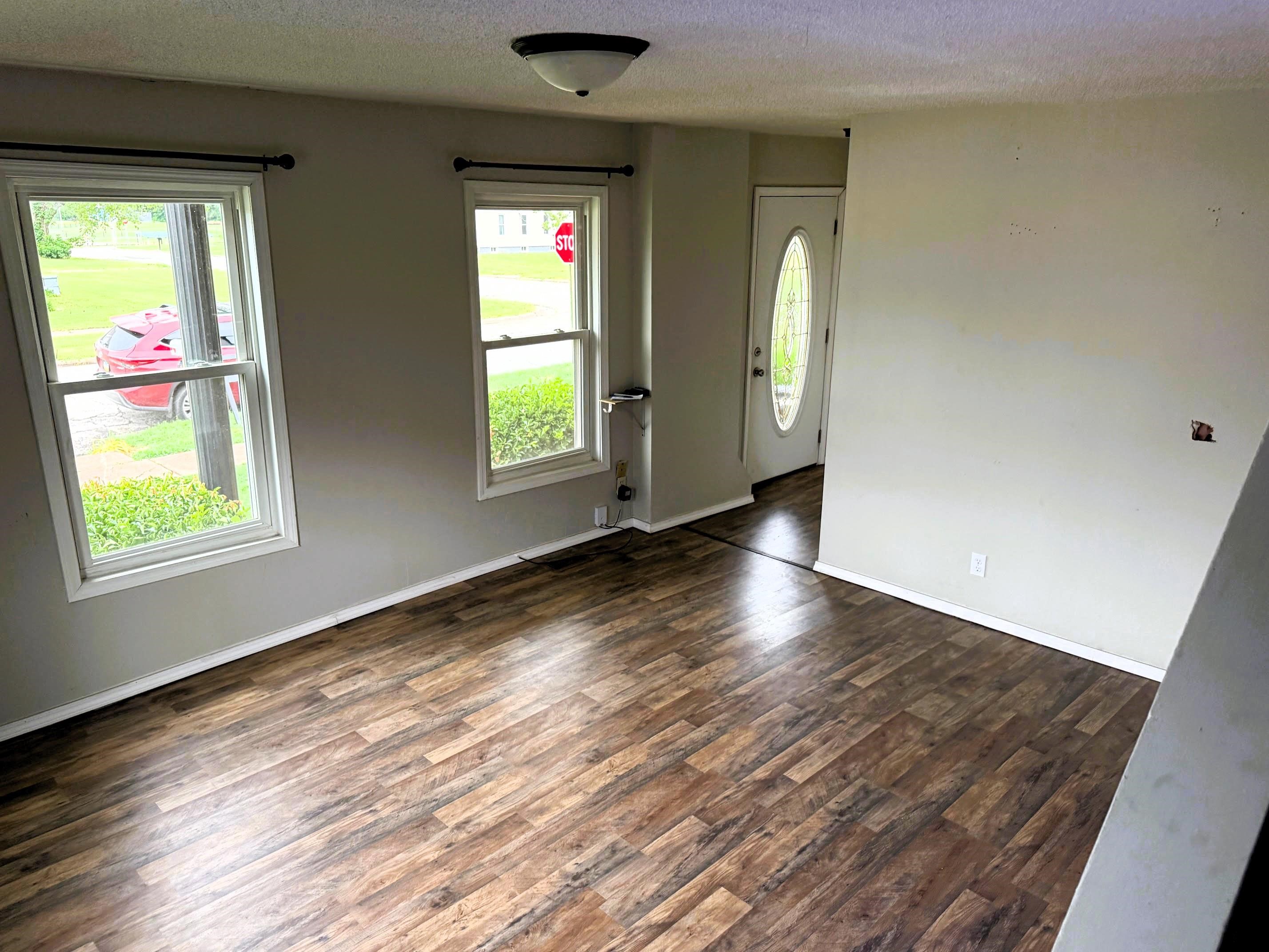 324 W Central Ave, Caldwell, Kansas image 3