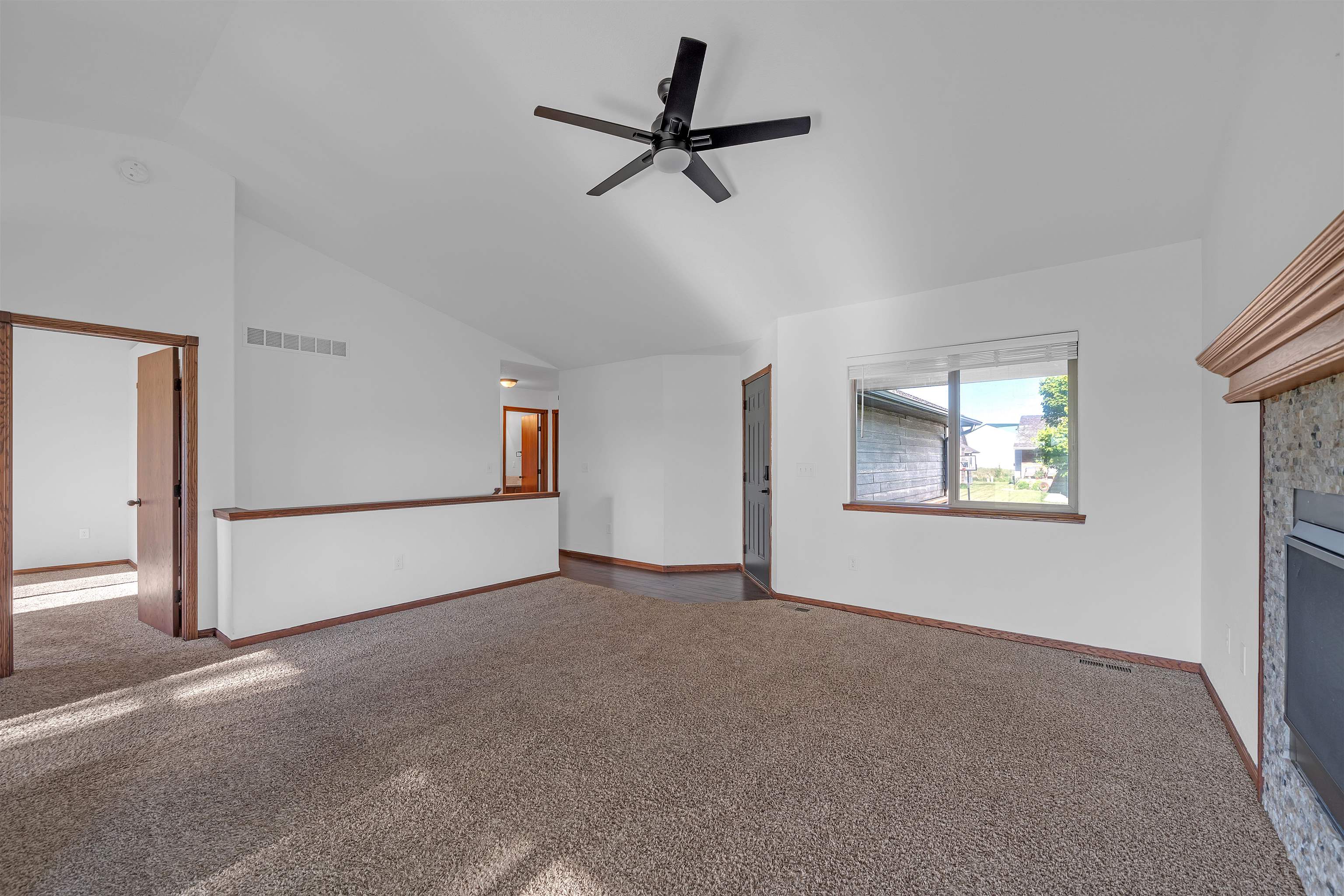 802 S Bristol Cir Unit 17 Cir, Wichita, Virginia image 5