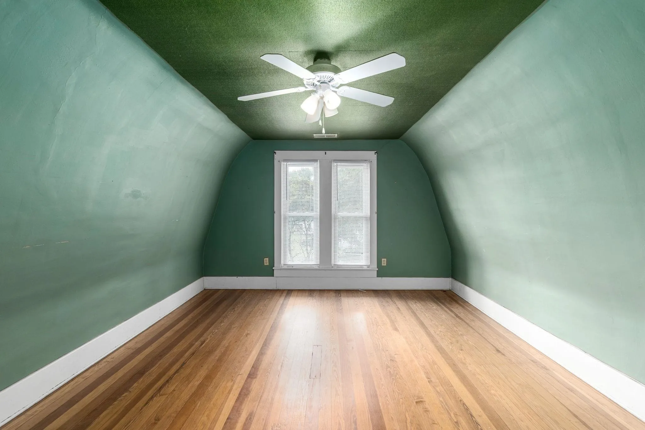 Clearwater, Kansas 67026, United States, 3 Bedrooms Bedrooms, ,2 BathroomsBathrooms,Residential,Active,153779