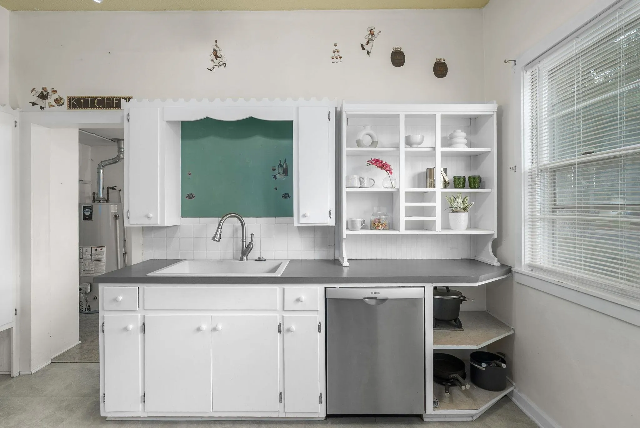 Clearwater, Kansas 67026, United States, 3 Bedrooms Bedrooms, ,2 BathroomsBathrooms,Residential,Active,153779