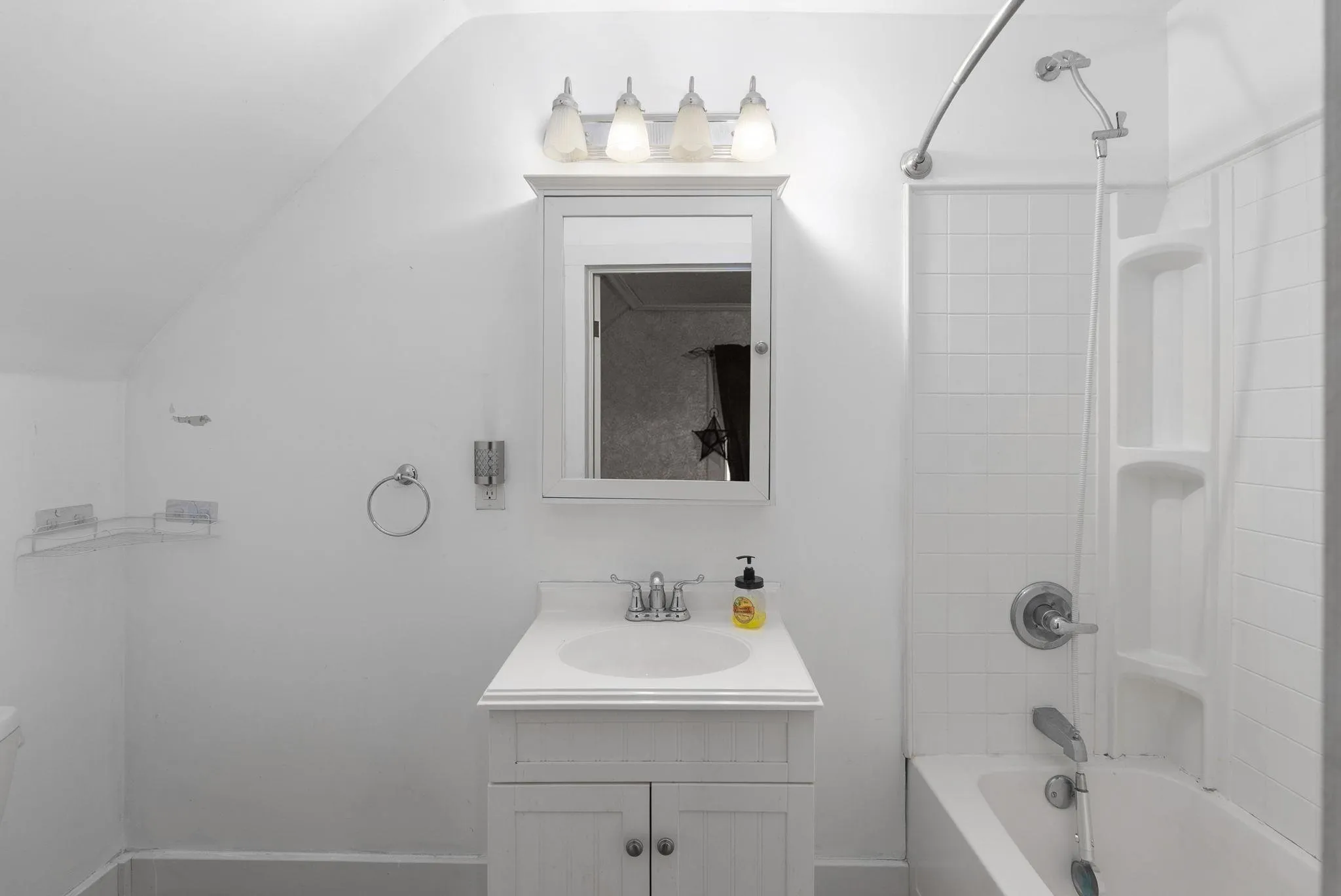 Clearwater, Kansas 67026, United States, 3 Bedrooms Bedrooms, ,2 BathroomsBathrooms,Residential,Active,153779