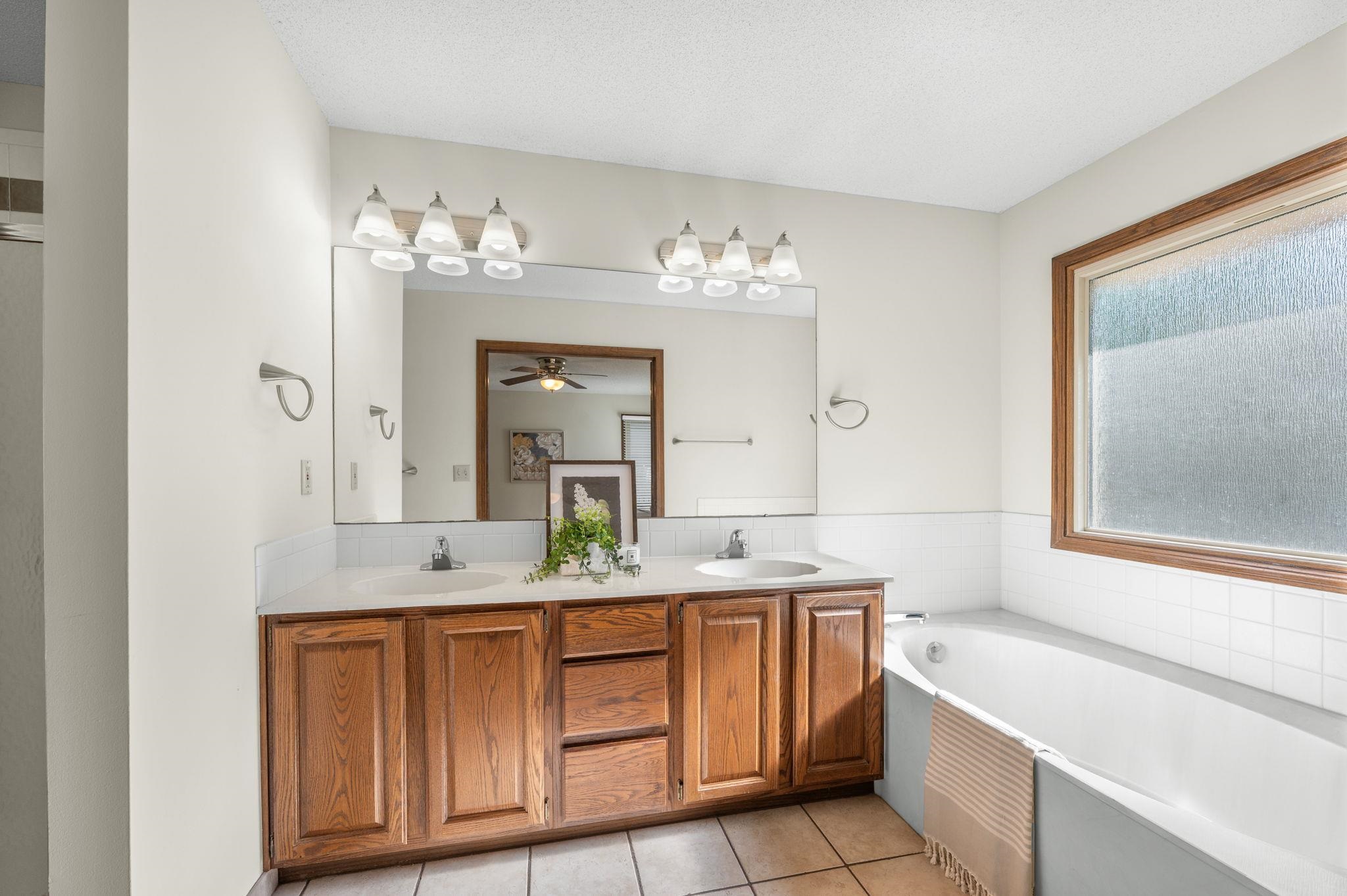 2514 N Lindberg St, Wichita, Kansas image 16