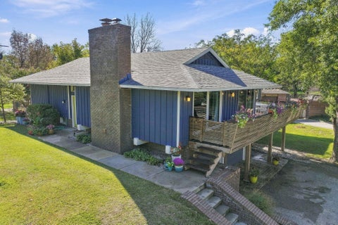 Photo of 2242 N Redbud Ln, Wichita, KS 67204 (MLS # 680240)