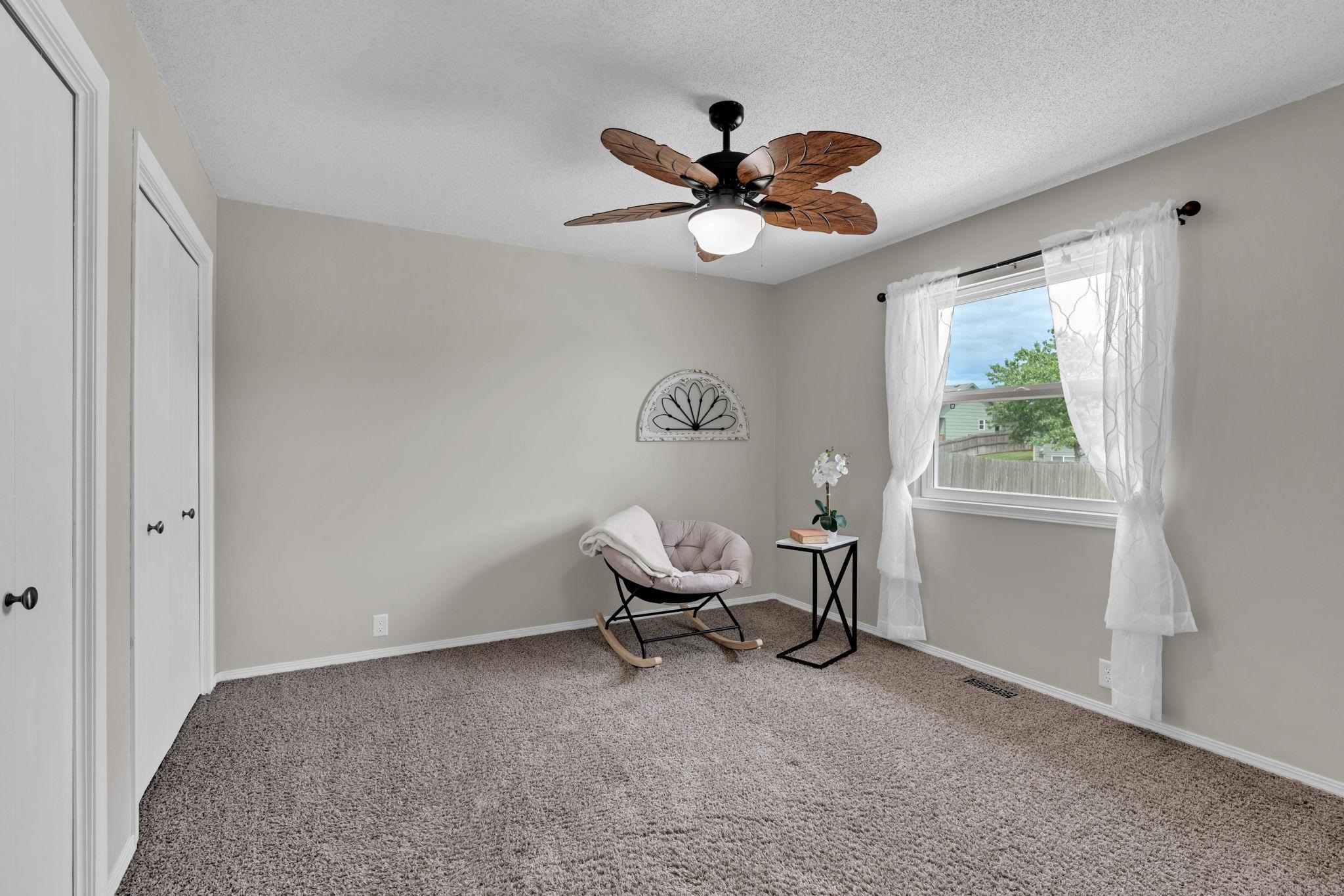2206 S Upland Hills St, Wichita, Kansas image 13