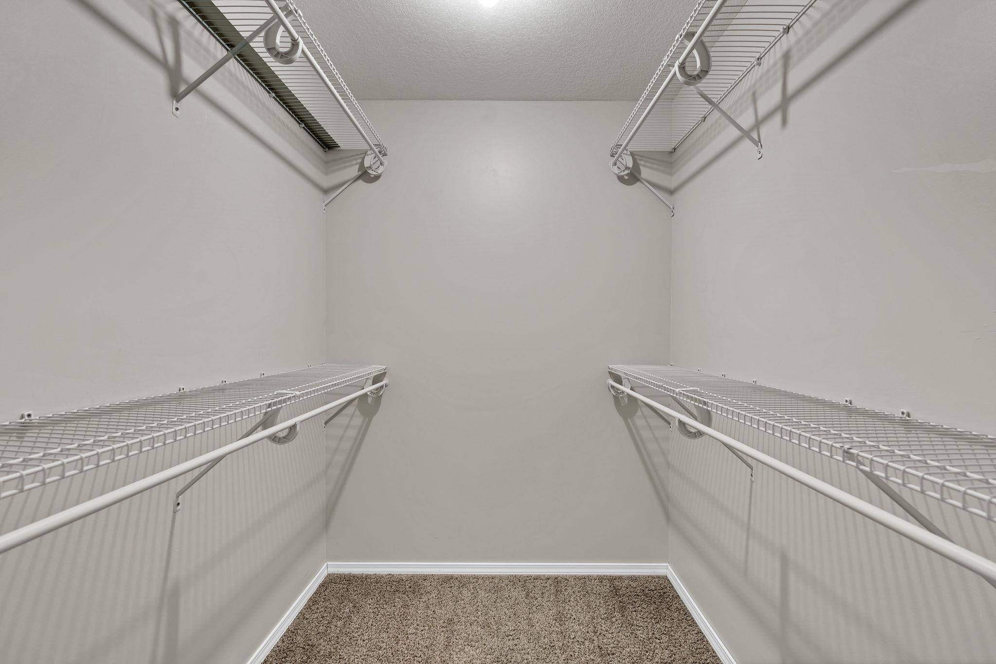 2206 S Upland Hills St, Wichita, Kansas image 23