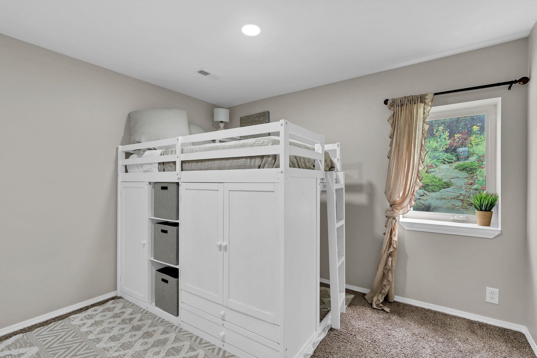 2206 S Upland Hills St, Wichita, Kansas image 18