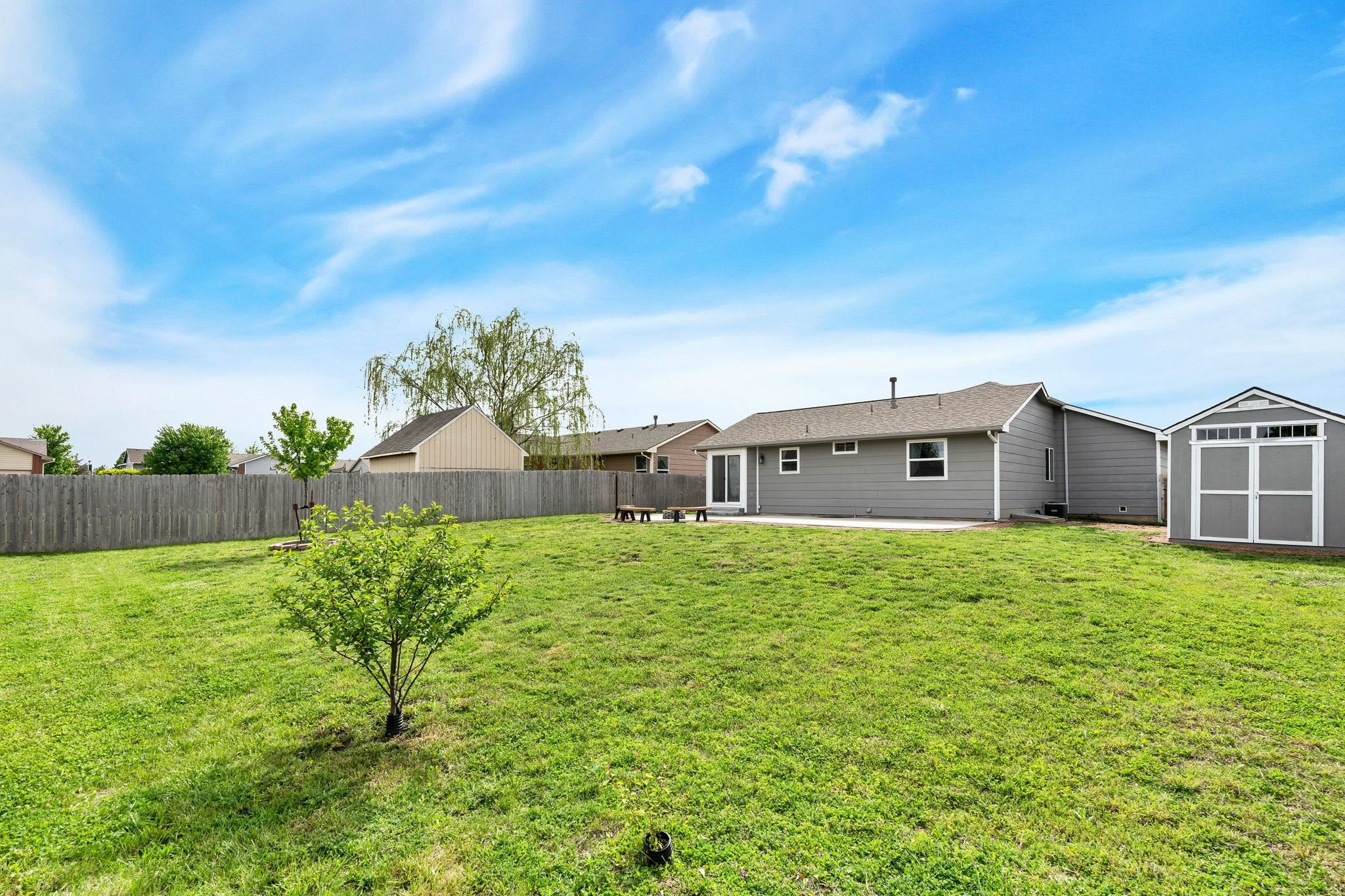 2206 S Upland Hills St, Wichita, Kansas image 31