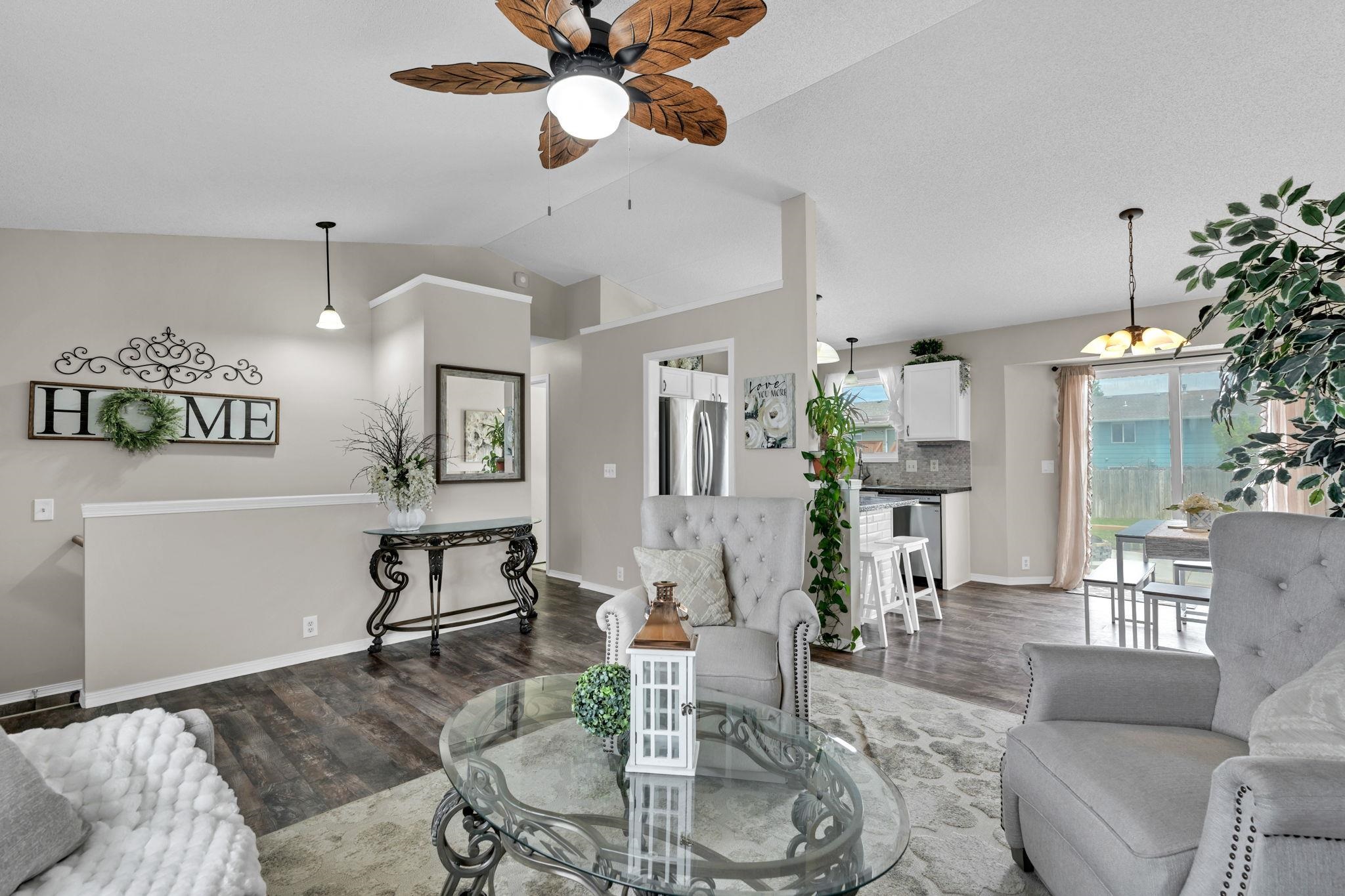 2206 S Upland Hills St, Wichita, Kansas image 5