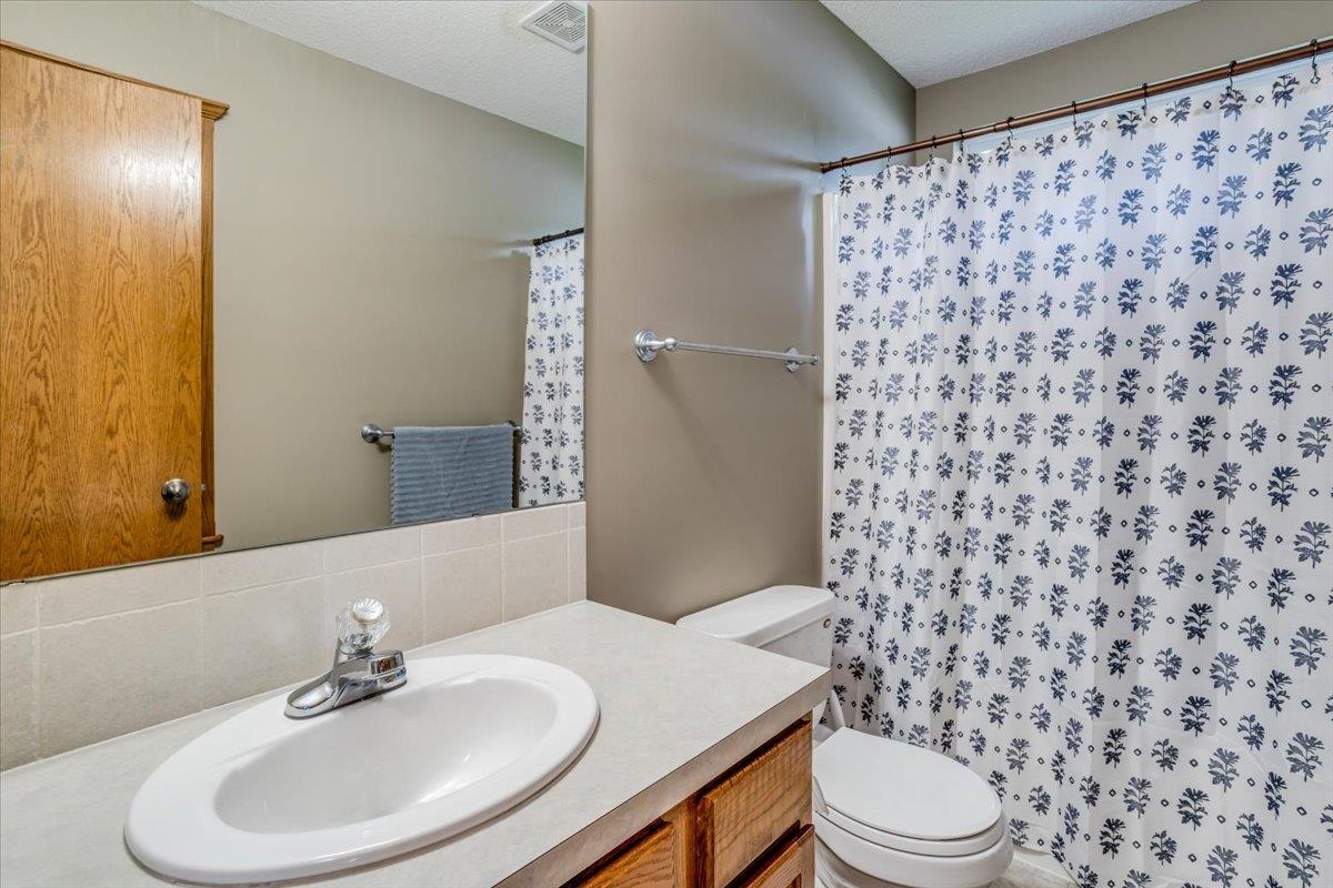 4856 N Heritage Ct, Park City, Kansas image 20