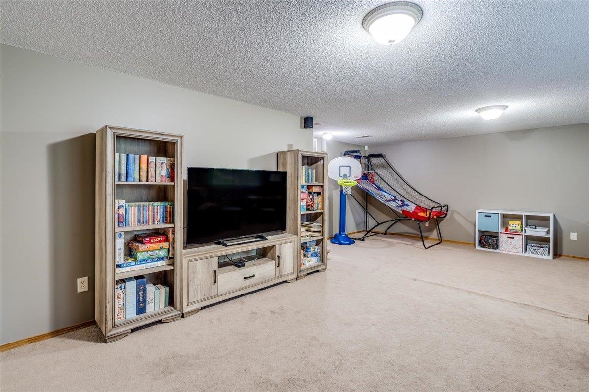 4856 N Heritage Ct, Park City, Kansas image 25