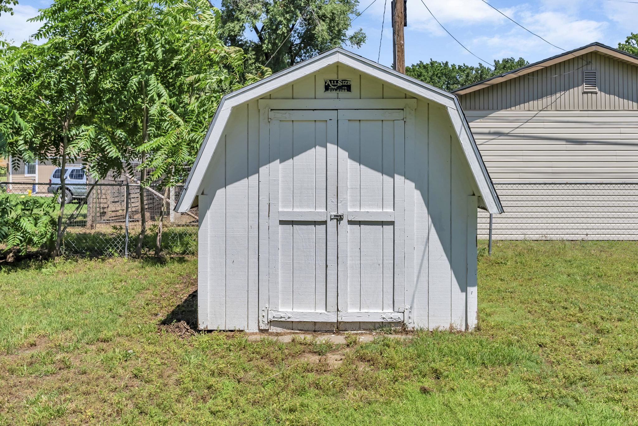 456 N Mount Carmel Ave, Wichita, Kansas image 28