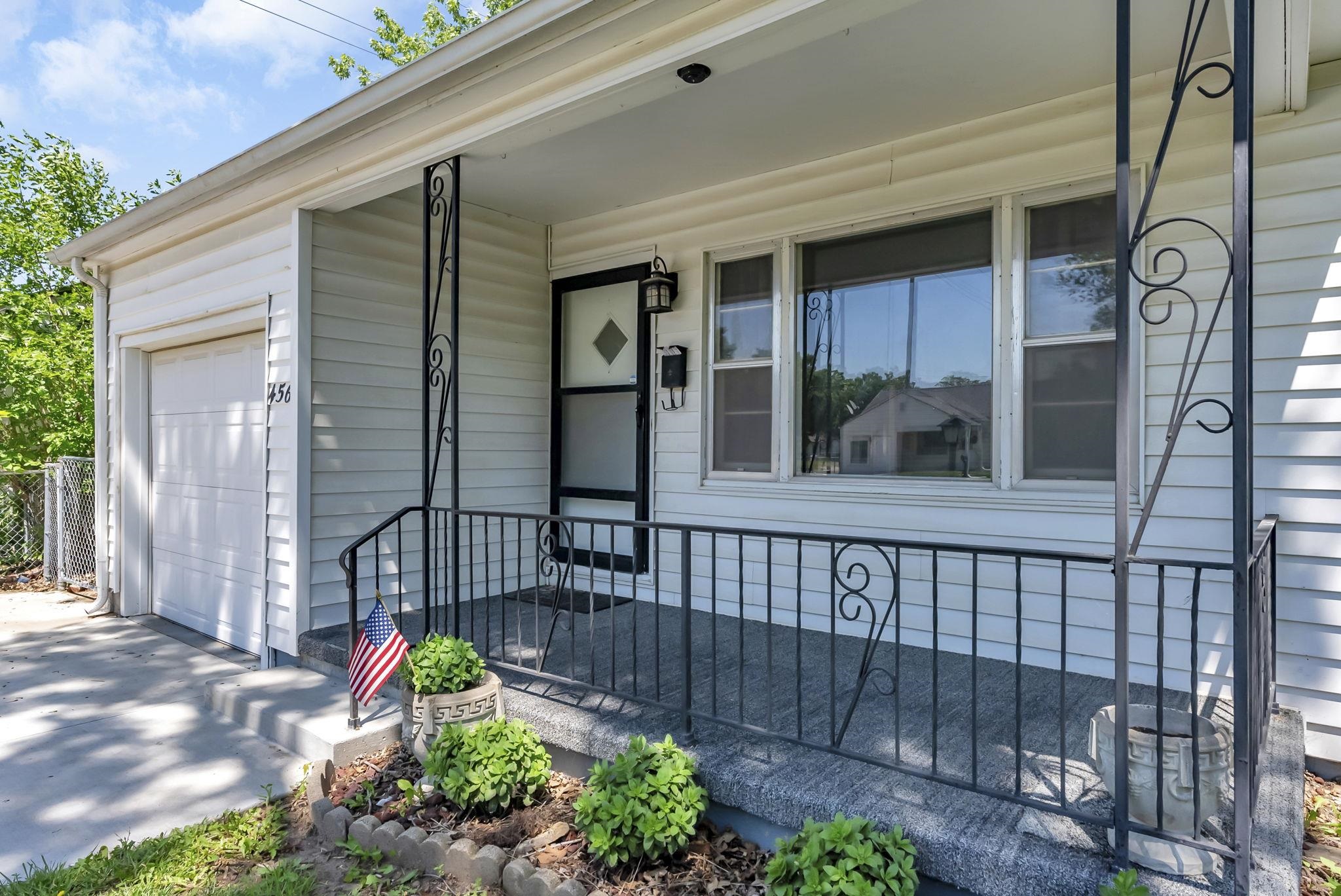 456 N Mount Carmel Ave, Wichita, Kansas image 2
