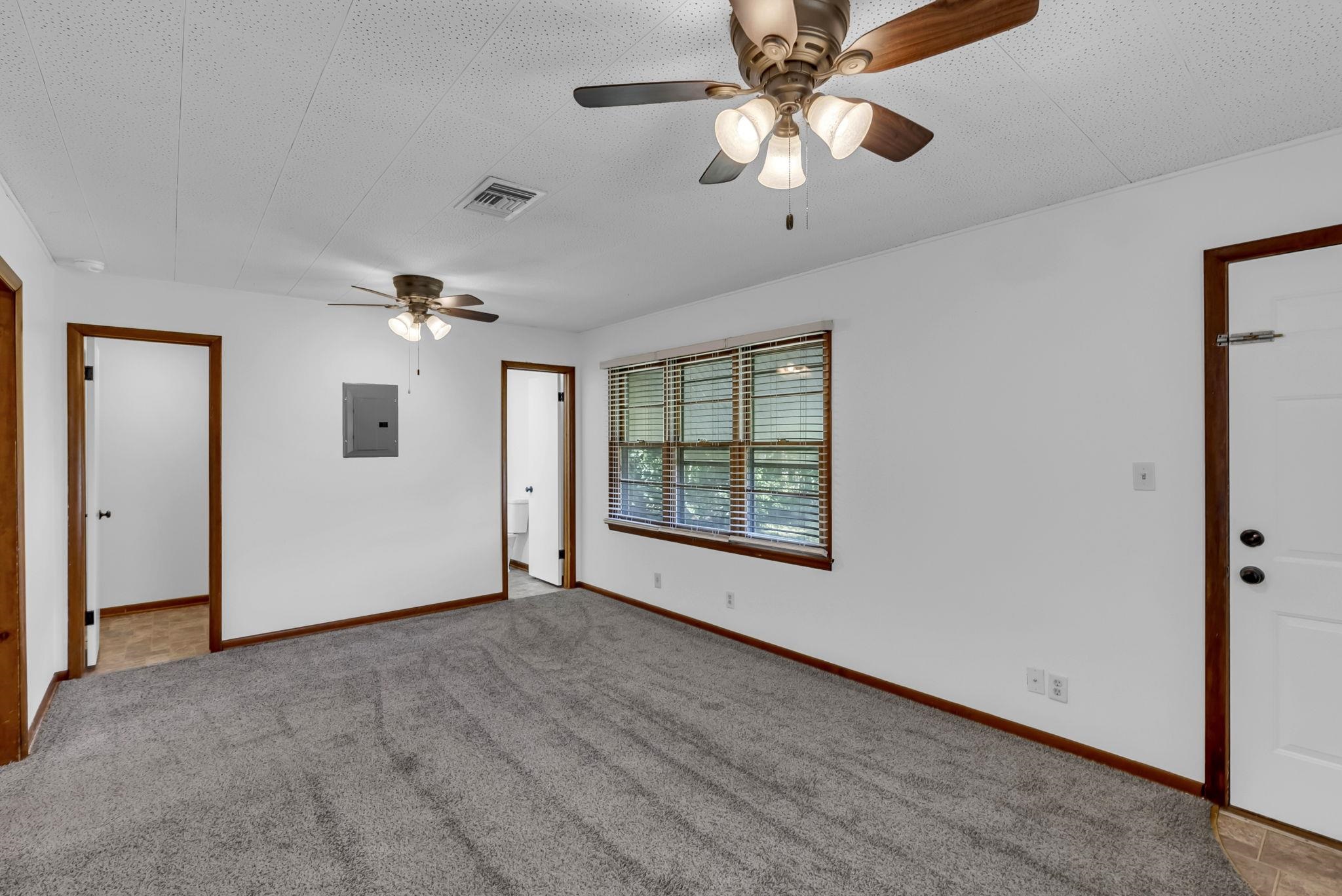 456 N Mount Carmel Ave, Wichita, Kansas image 14