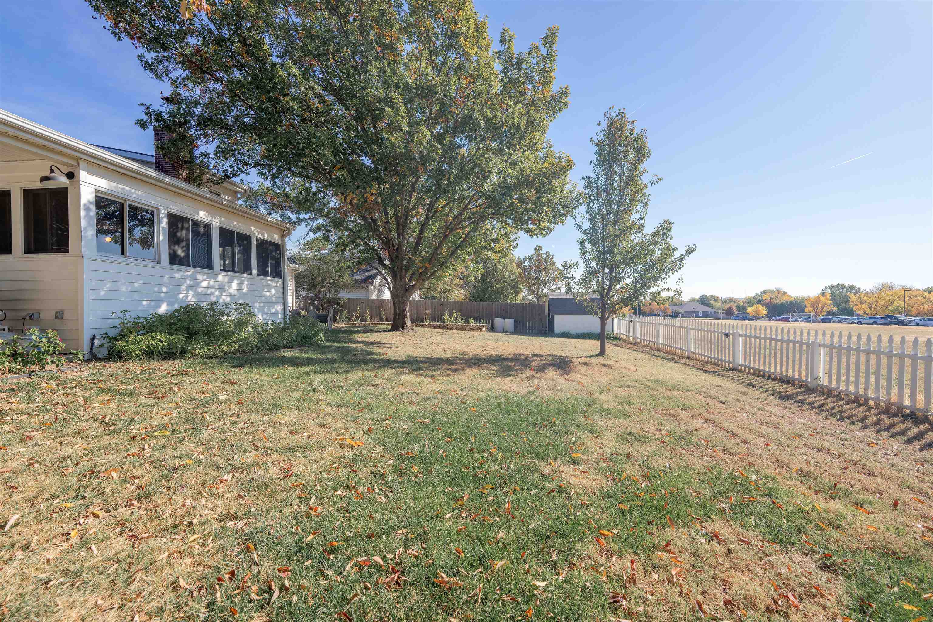 2202 Hillside Dr, Salina, Kansas image 32