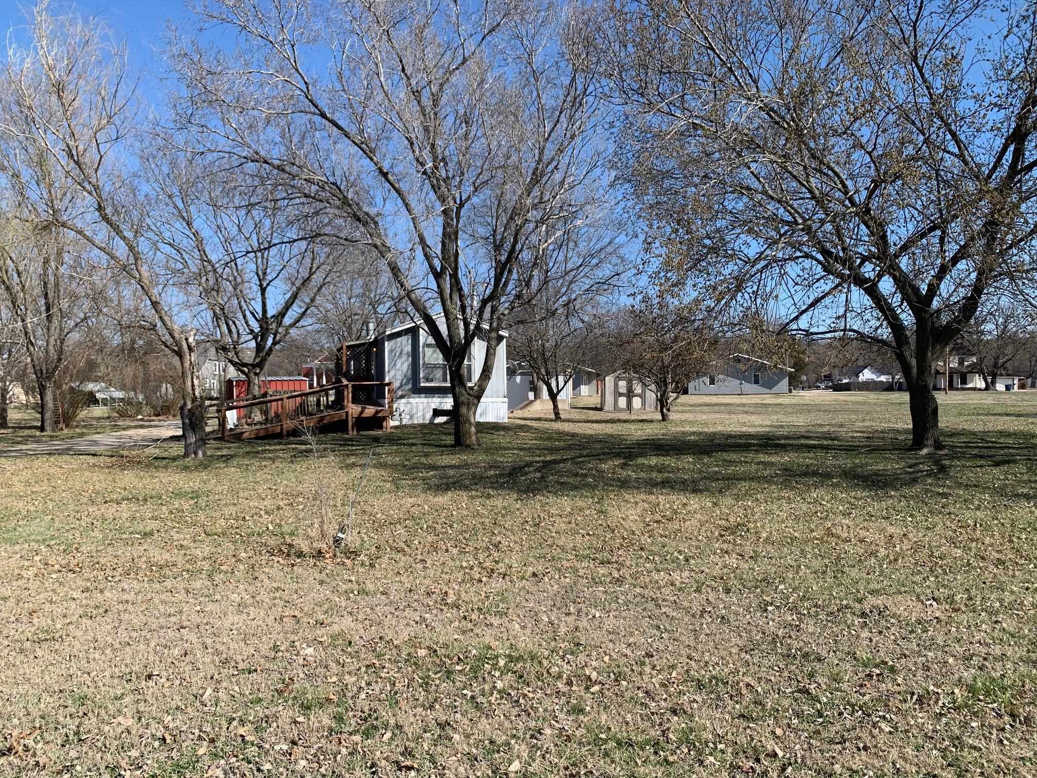 216 S Walnut St, Dexter, Kansas image 25