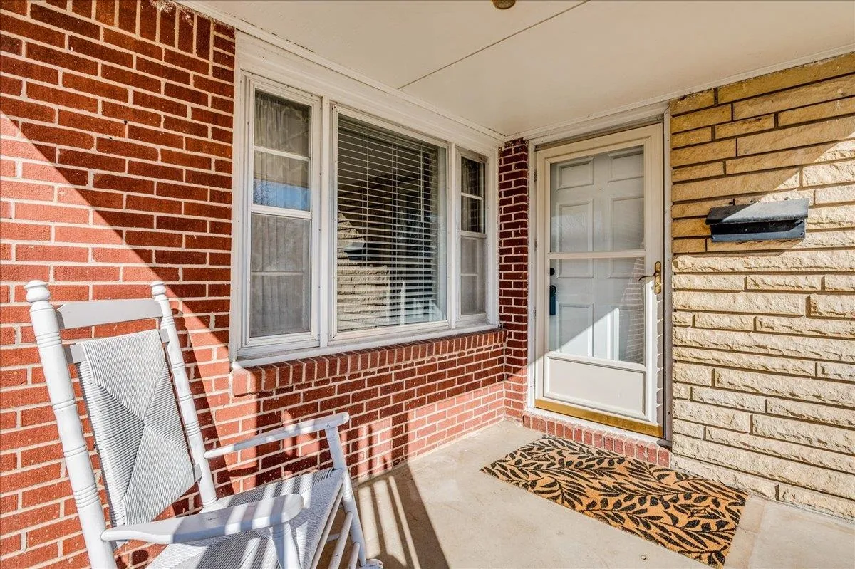 Derby, Kansas 67037, United States, 3 Bedrooms Bedrooms, ,1 BathroomBathrooms,Residential,Active,93297