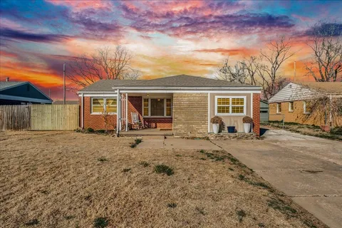 555 S Georgie Ave, Derby, KS MLS: 652404