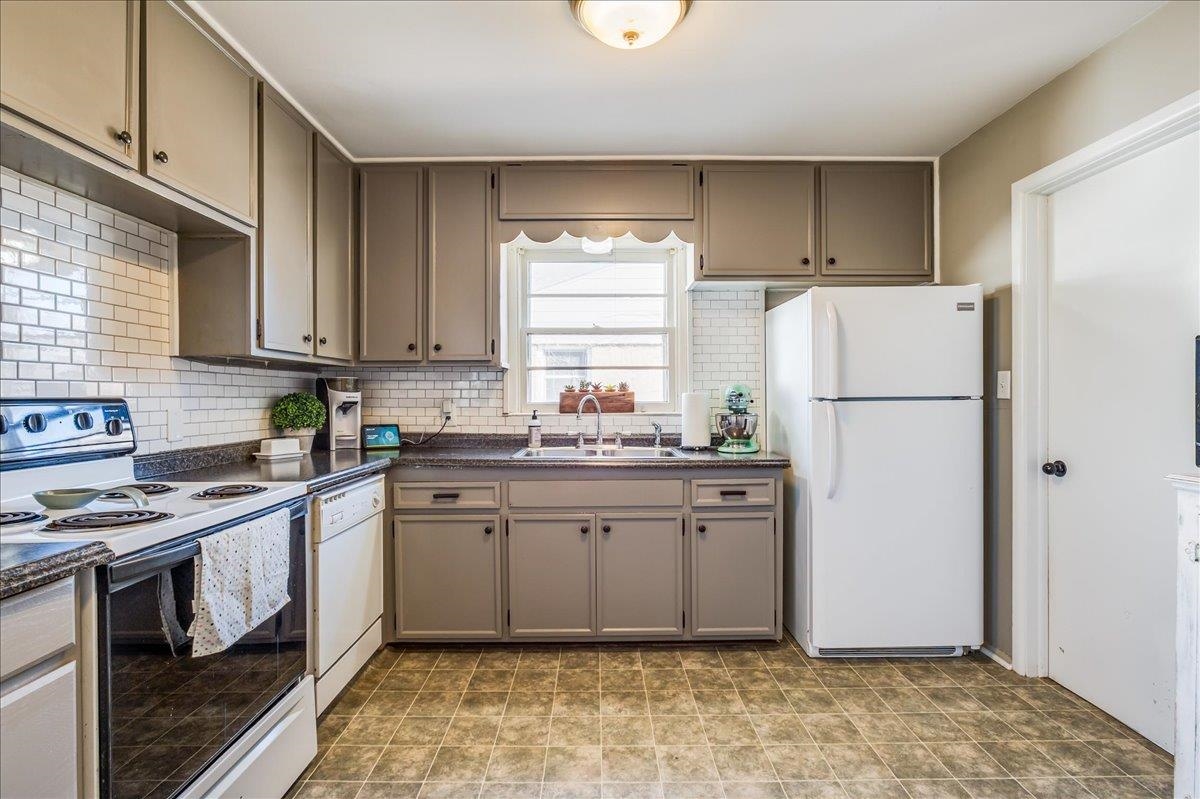 555 S Georgie Ave, Derby, Kansas image 12