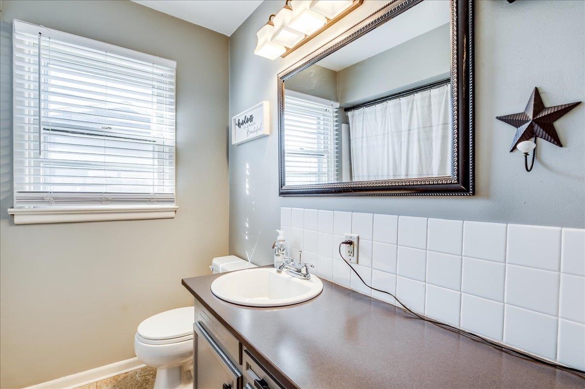 555 S Georgie Ave, Derby, Kansas image 27