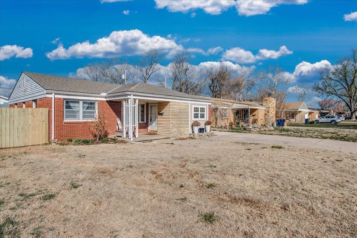 Derby, Kansas 67037, United States, 3 Bedrooms Bedrooms, ,1 BathroomBathrooms,Residential,Active,93297