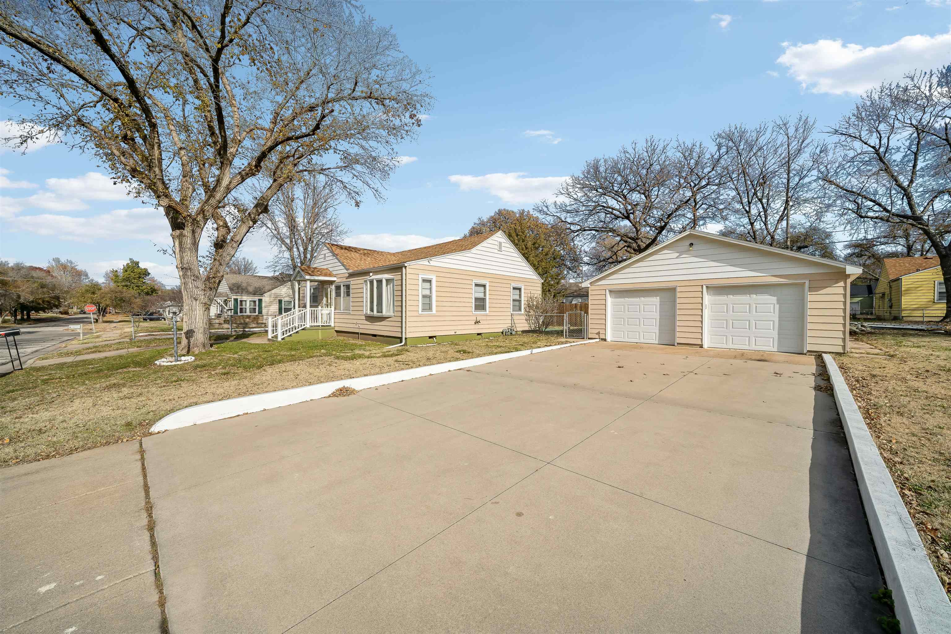 322 N Arthur St, El Dorado, Kansas image 32