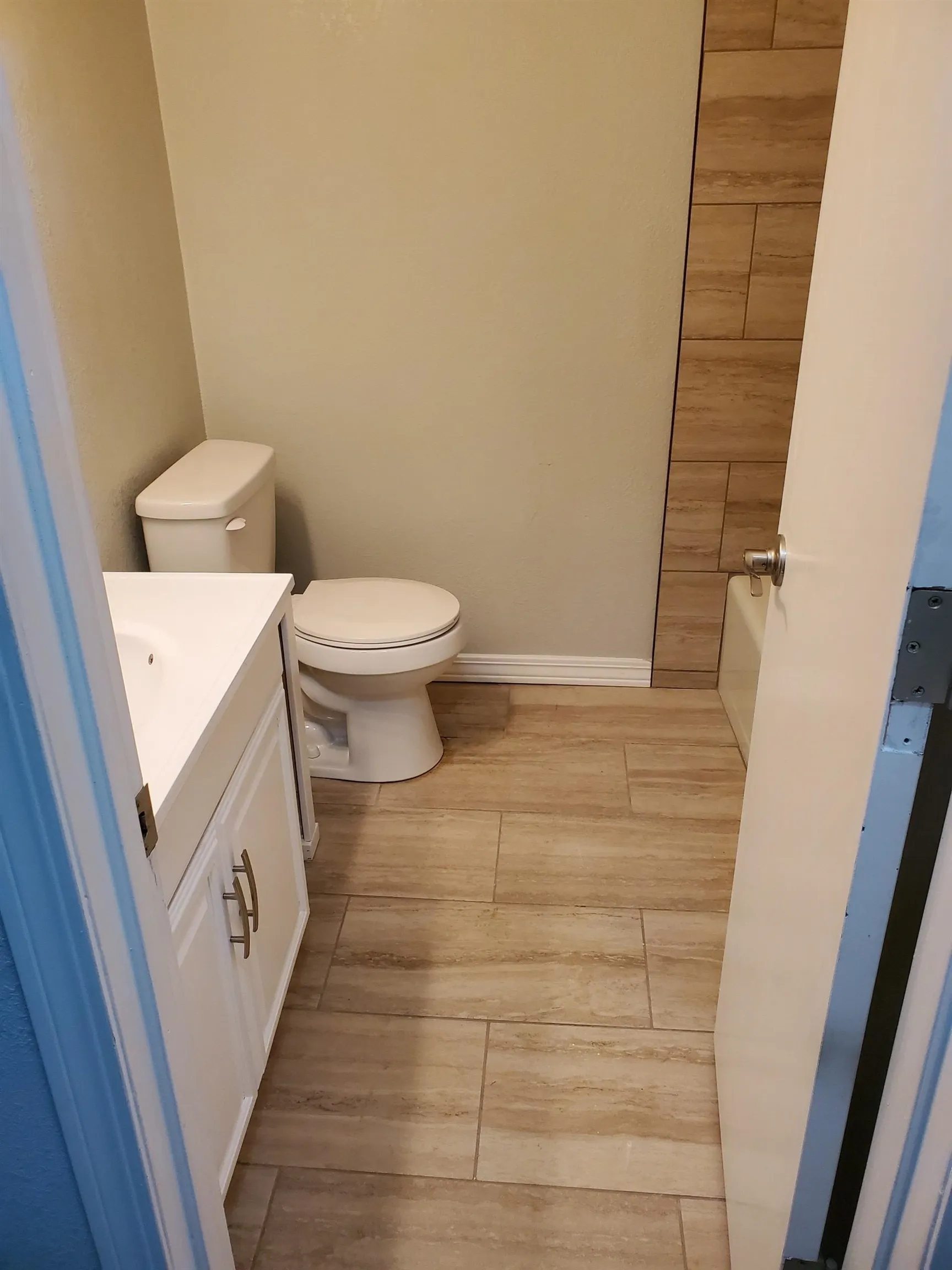 Wichita, Kansas 67211, United States, ,Residential,Pending,36489