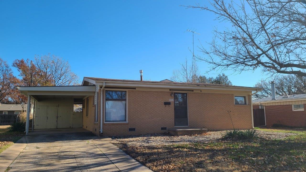 609 Delrose St, Wellington, Kansas image 2