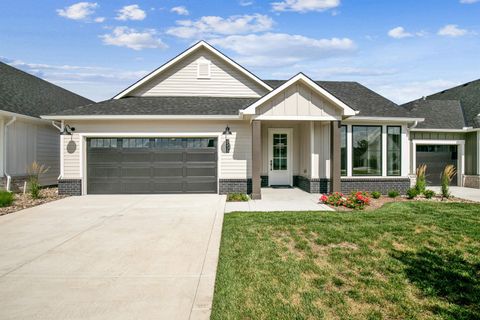 Townhouse For Sale - 4538 N Sandkey St<br/> Sedgwick County, Wichita, KS 67204