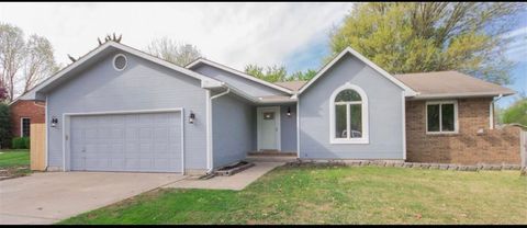 Homes For Sale - 703 Heidi Ln<br/> Mulvane, KS 67110