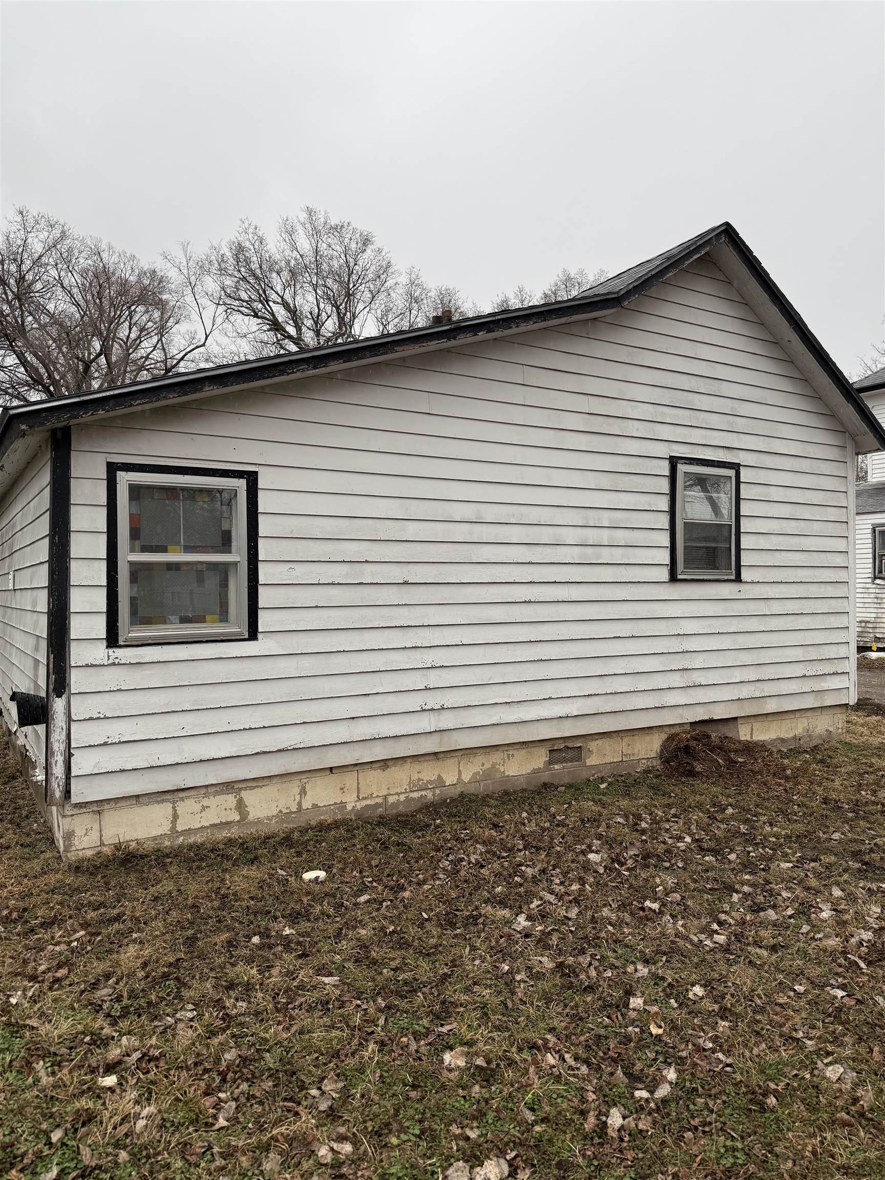 735 N Bluff St, Augusta, Kansas image 2