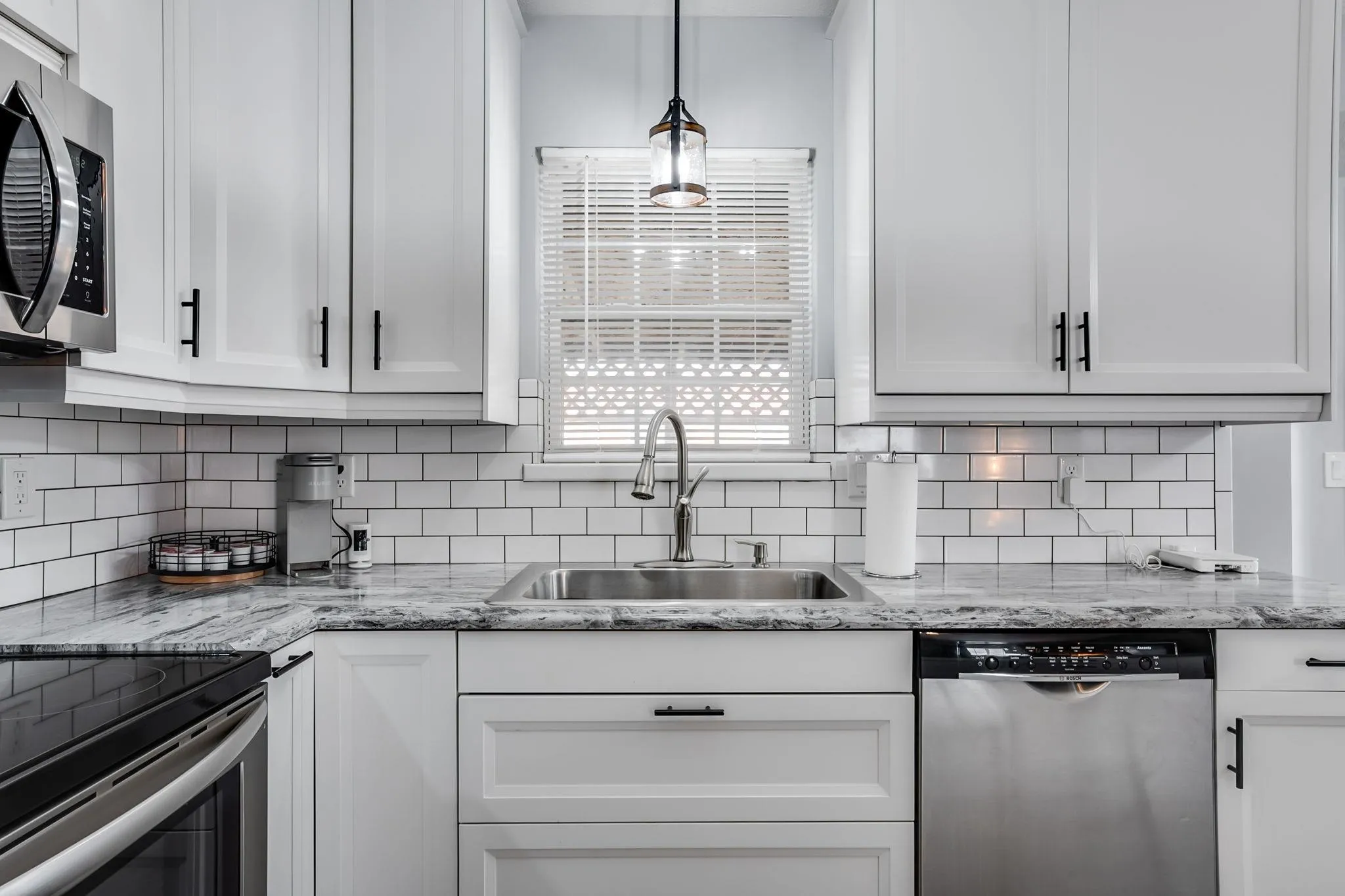 Wichita, Kansas 67217, United States, 3 Bedrooms Bedrooms, ,2 BathroomsBathrooms,Residential,Active,256568