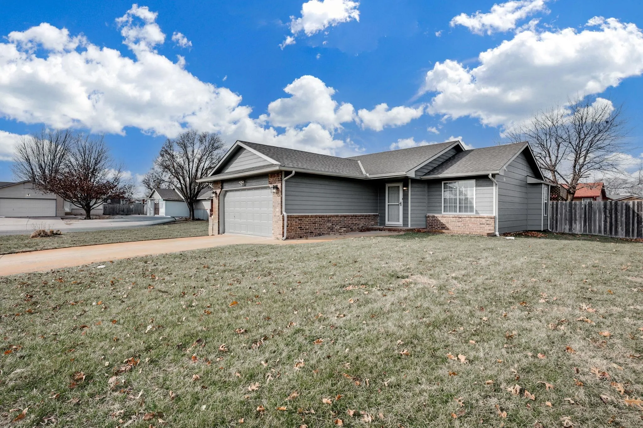 Wichita, Kansas 67217, United States, 3 Bedrooms Bedrooms, ,2 BathroomsBathrooms,Residential,Active,256568