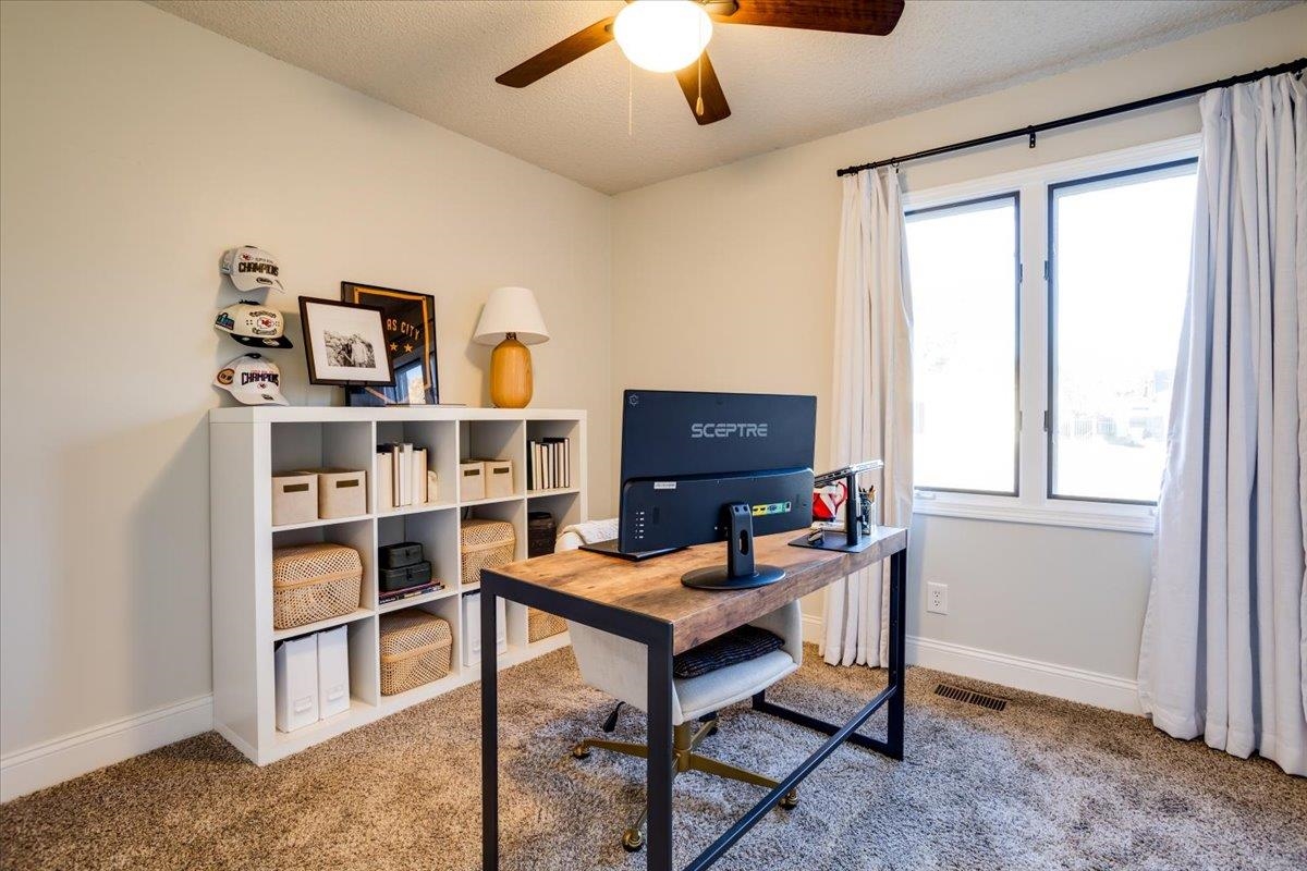 2115 N Murray Cir, Wichita, Kansas image 20