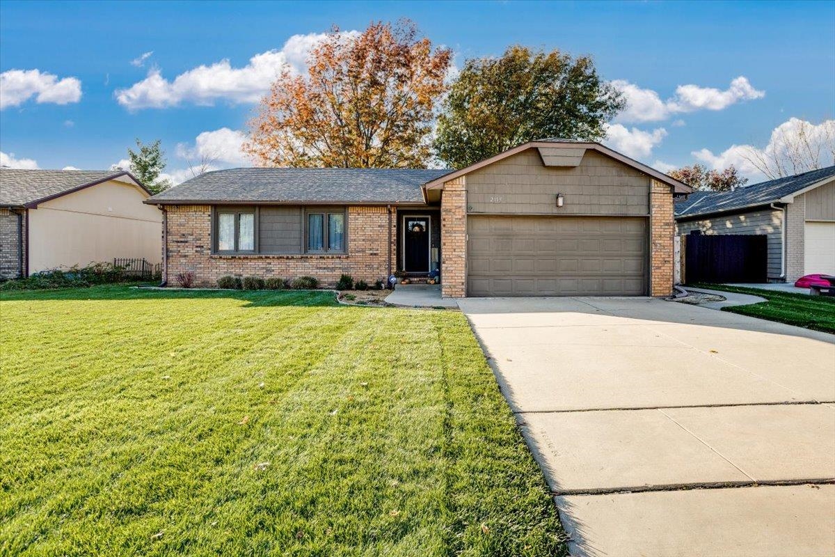 2115 N Murray Cir, Wichita, Kansas image 1