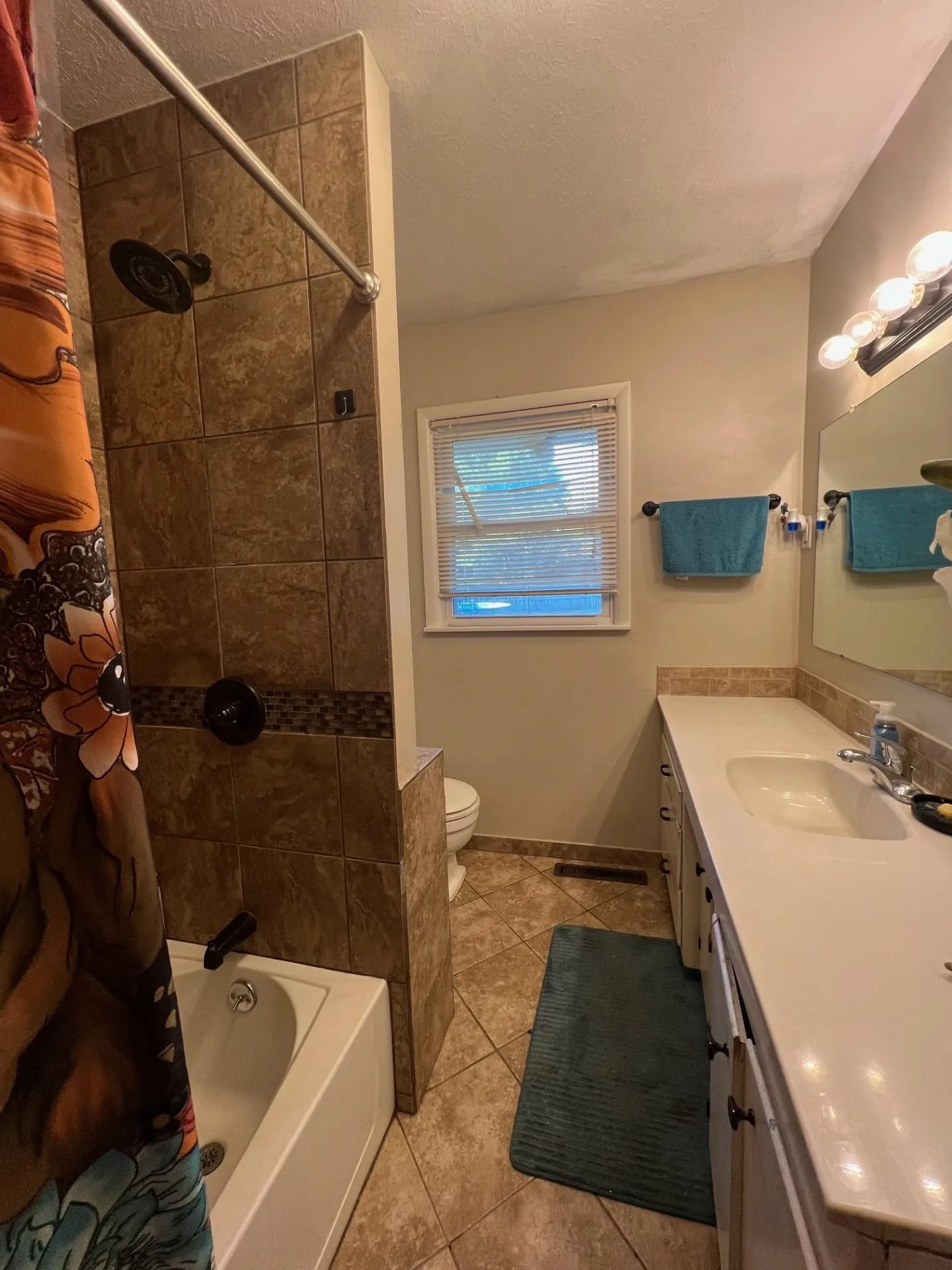 Winfield, Kansas 67156, United States, 3 Bedrooms Bedrooms, ,2 BathroomsBathrooms,Residential,Active,143807