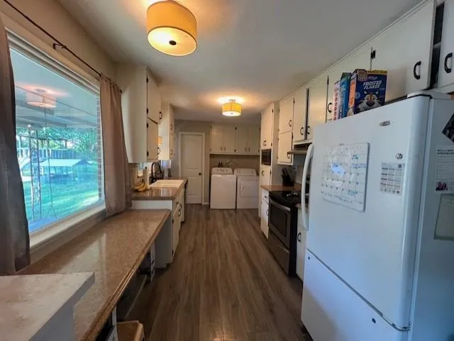 Winfield, Kansas 67156, United States, 3 Bedrooms Bedrooms, ,2 BathroomsBathrooms,Residential,Active,143807