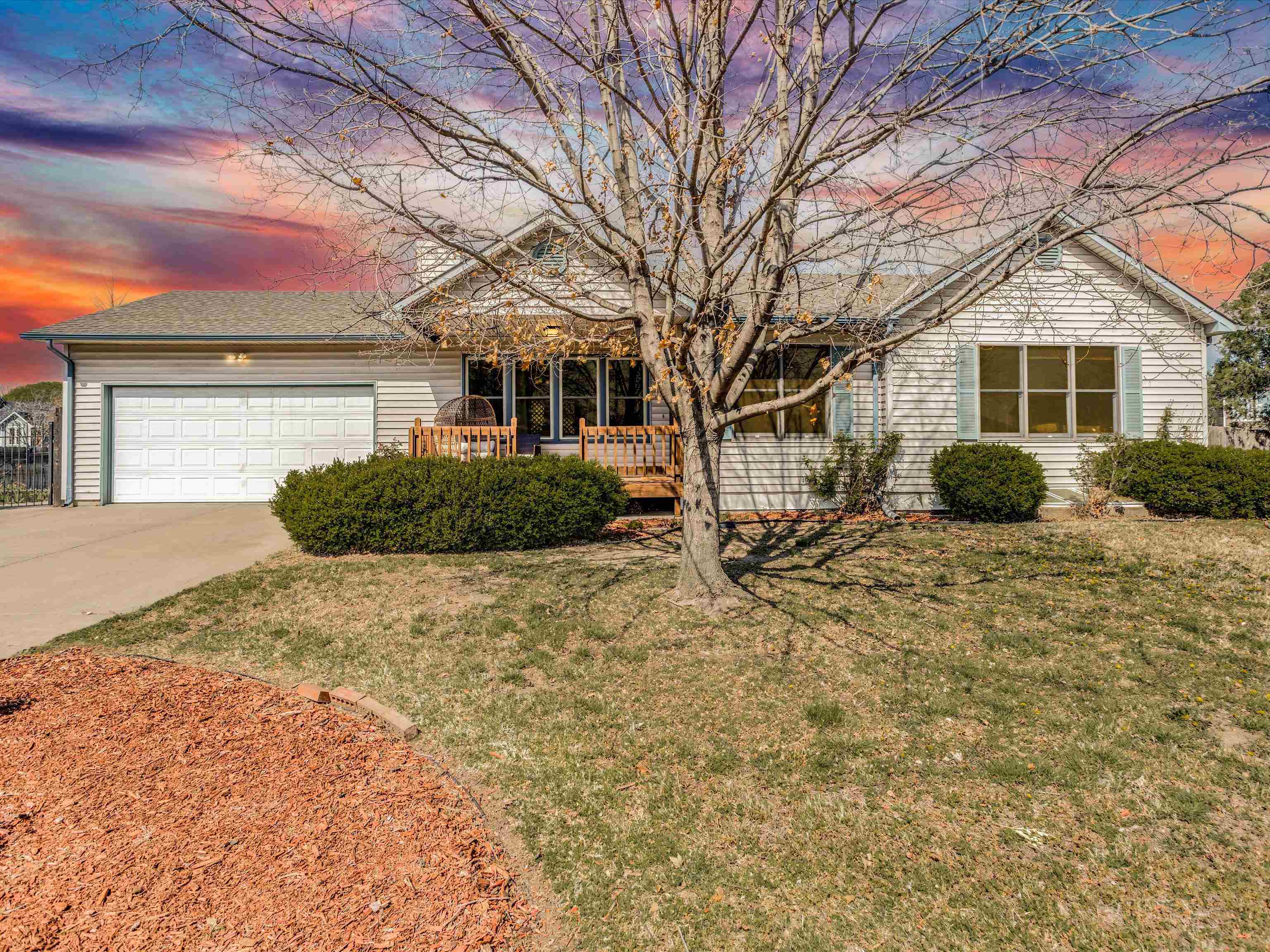 3945 N Garland Cir, Wichita, Kansas image 1