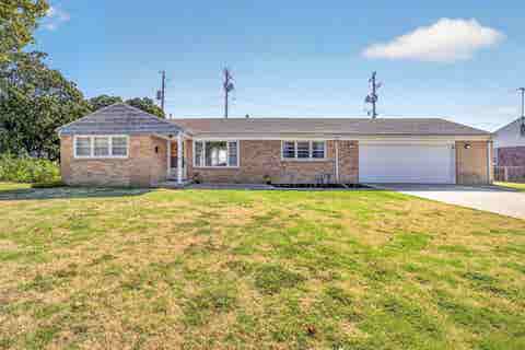 Homes For Sale - 2826 S Greenwood Ave<br/> Wichita, KS 67216
