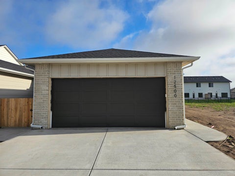Multifamily For Sale - 12556 W Northstar St<br/> Maize, KS 67223