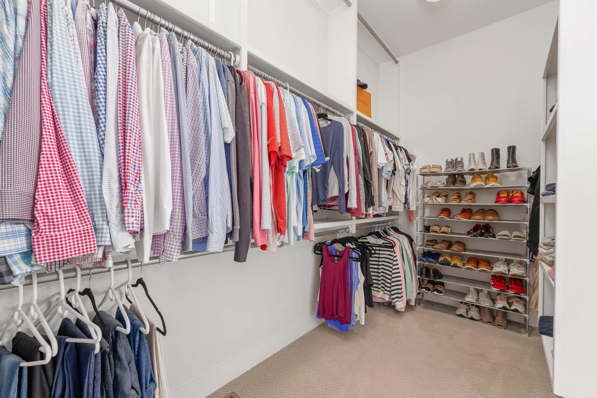 Andover, Kansas 67002, United States, 5 Bedrooms Bedrooms, ,5 BathroomsBathrooms,Residential,Active,225215