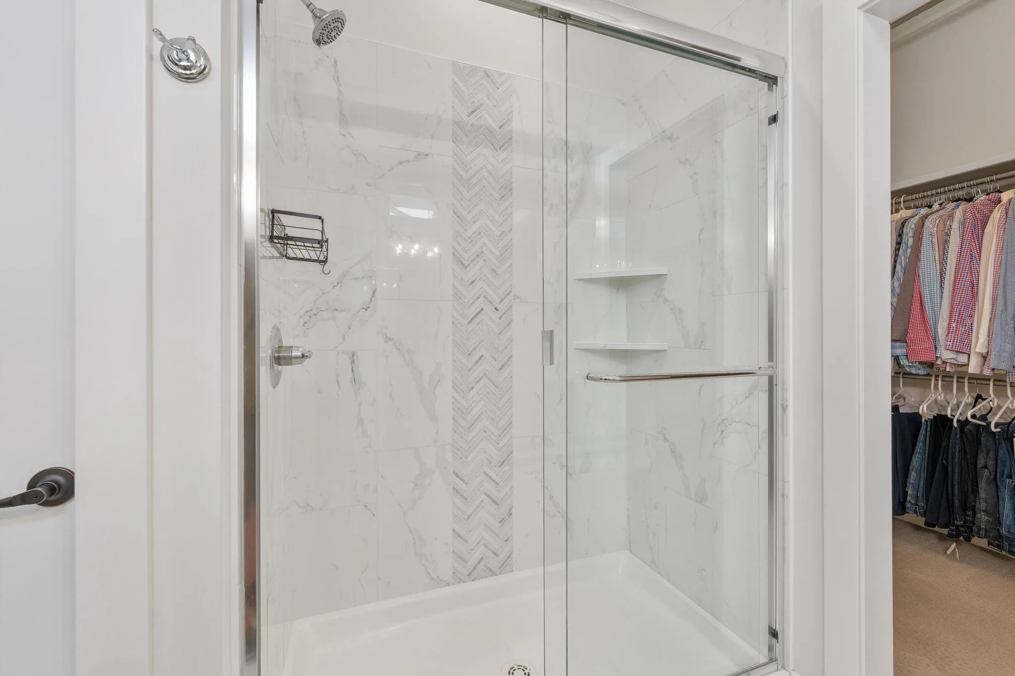 Andover, Kansas 67002, United States, 5 Bedrooms Bedrooms, ,5 BathroomsBathrooms,Residential,Active,225215