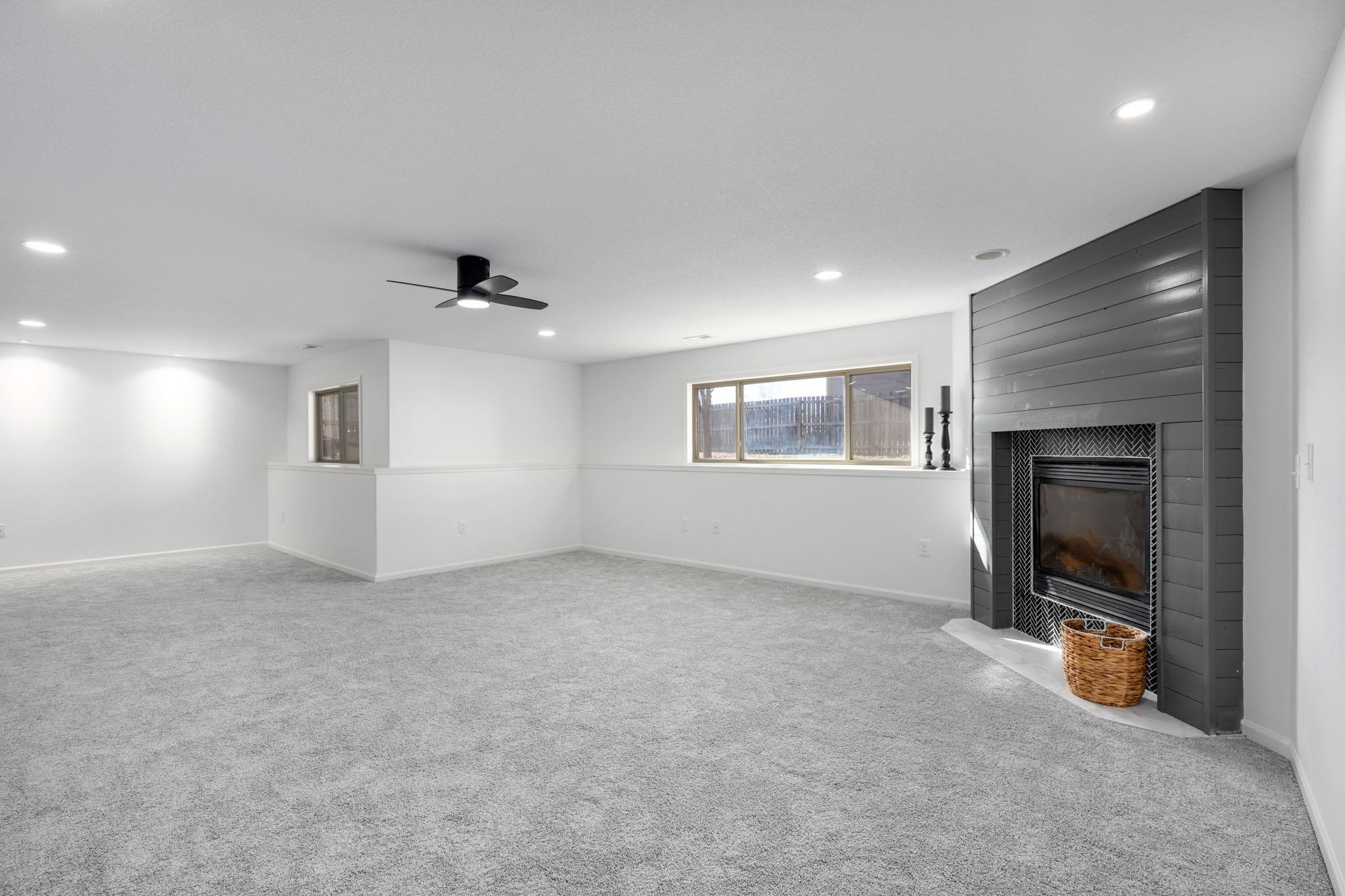 Derby, Kansas 67037, United States, 5 Bedrooms Bedrooms, ,3 BathroomsBathrooms,Residential,Pending,67624