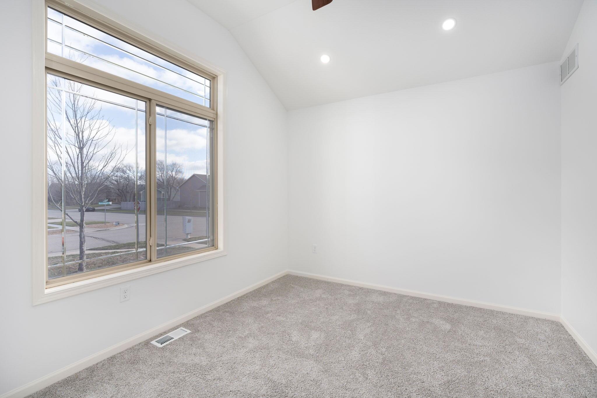 Derby, Kansas 67037, United States, 5 Bedrooms Bedrooms, ,3 BathroomsBathrooms,Residential,Pending,67624