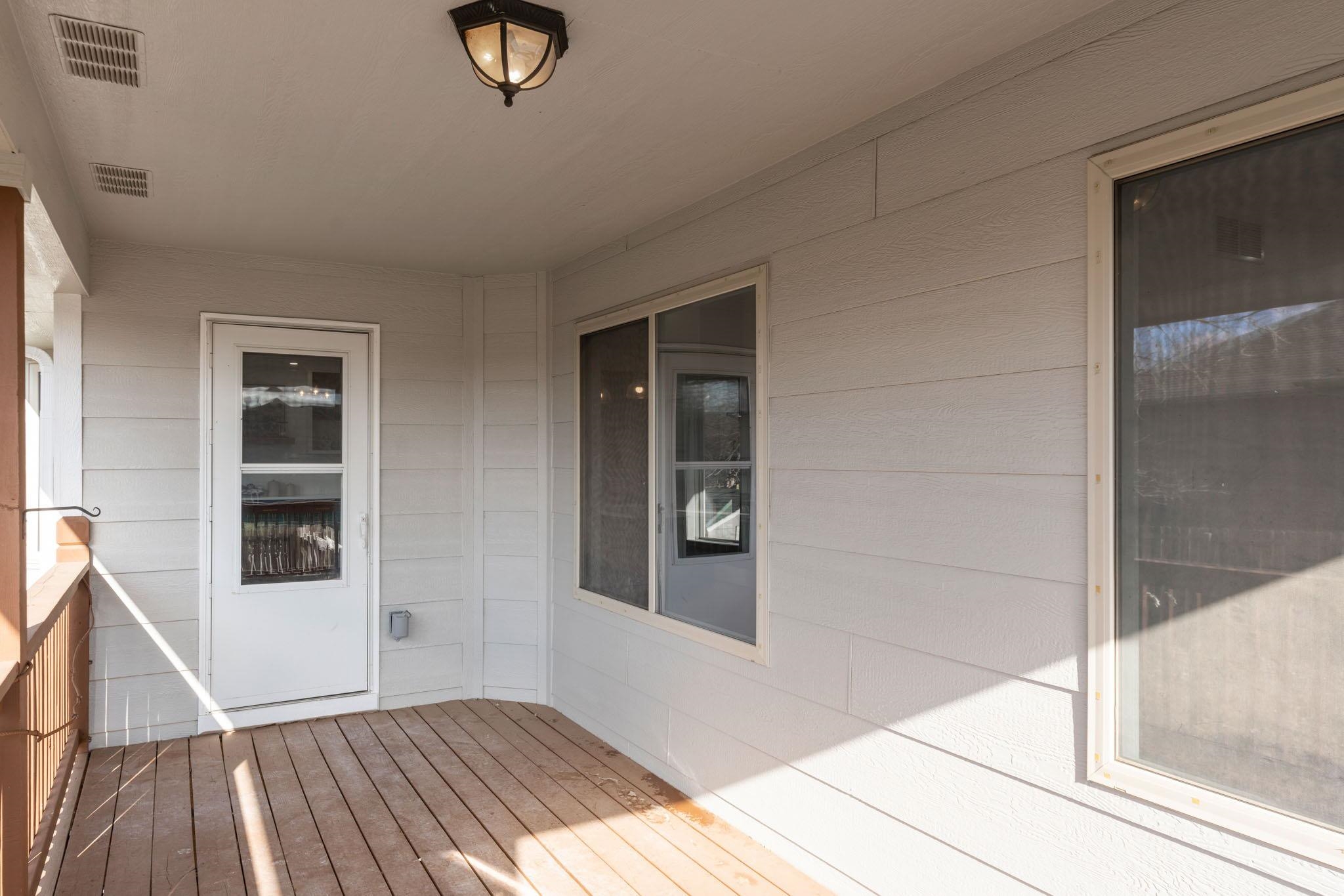 Derby, Kansas 67037, United States, 5 Bedrooms Bedrooms, ,3 BathroomsBathrooms,Residential,Pending,67624