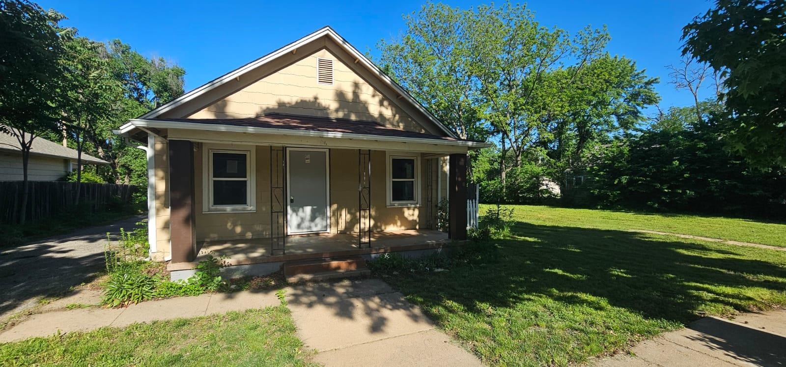 406 N Star St, El Dorado, Kansas image 1