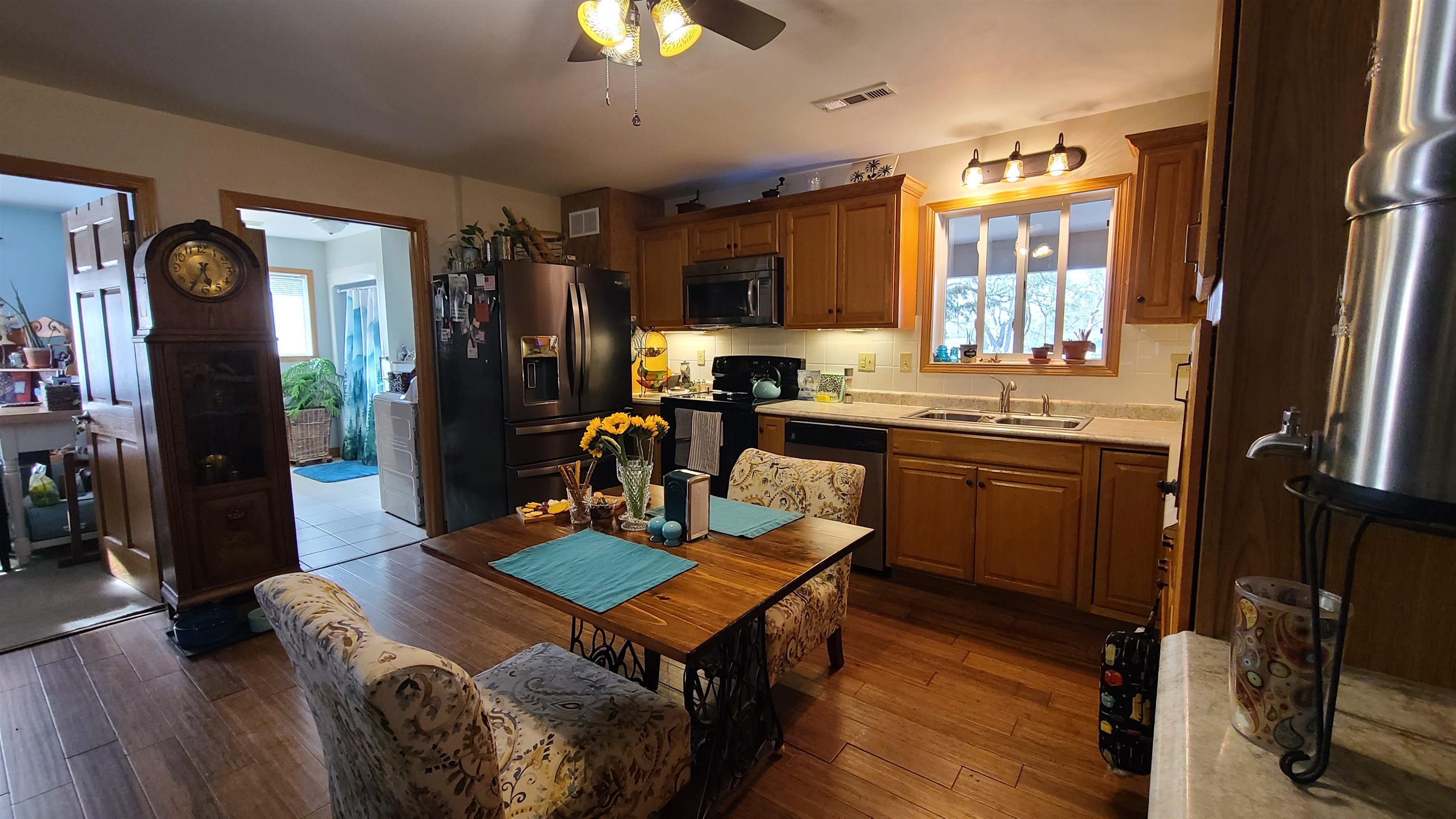 711 E 8th St, Wellington, Kansas image 8