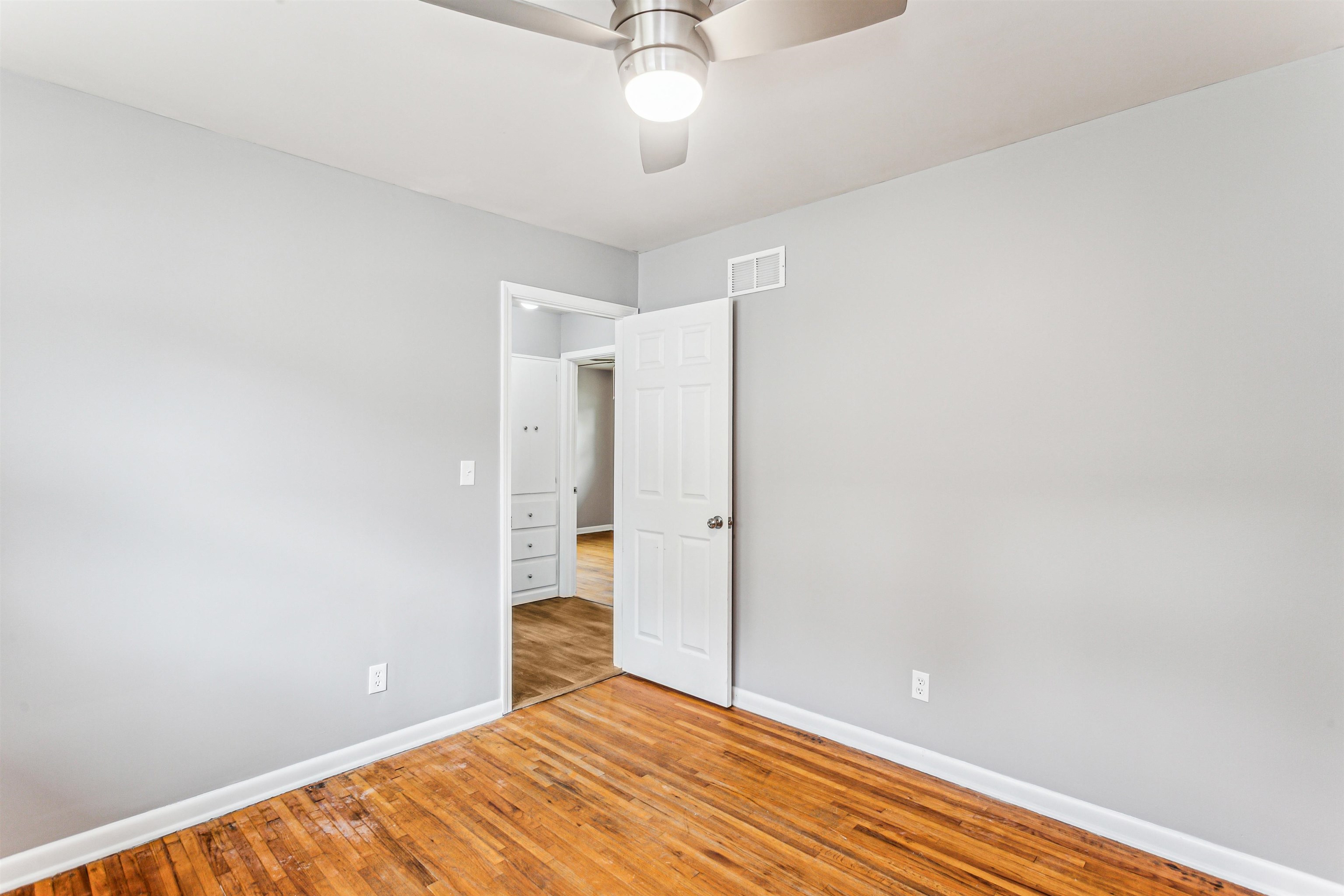 614 W 7th, Haysville, Kansas image 17