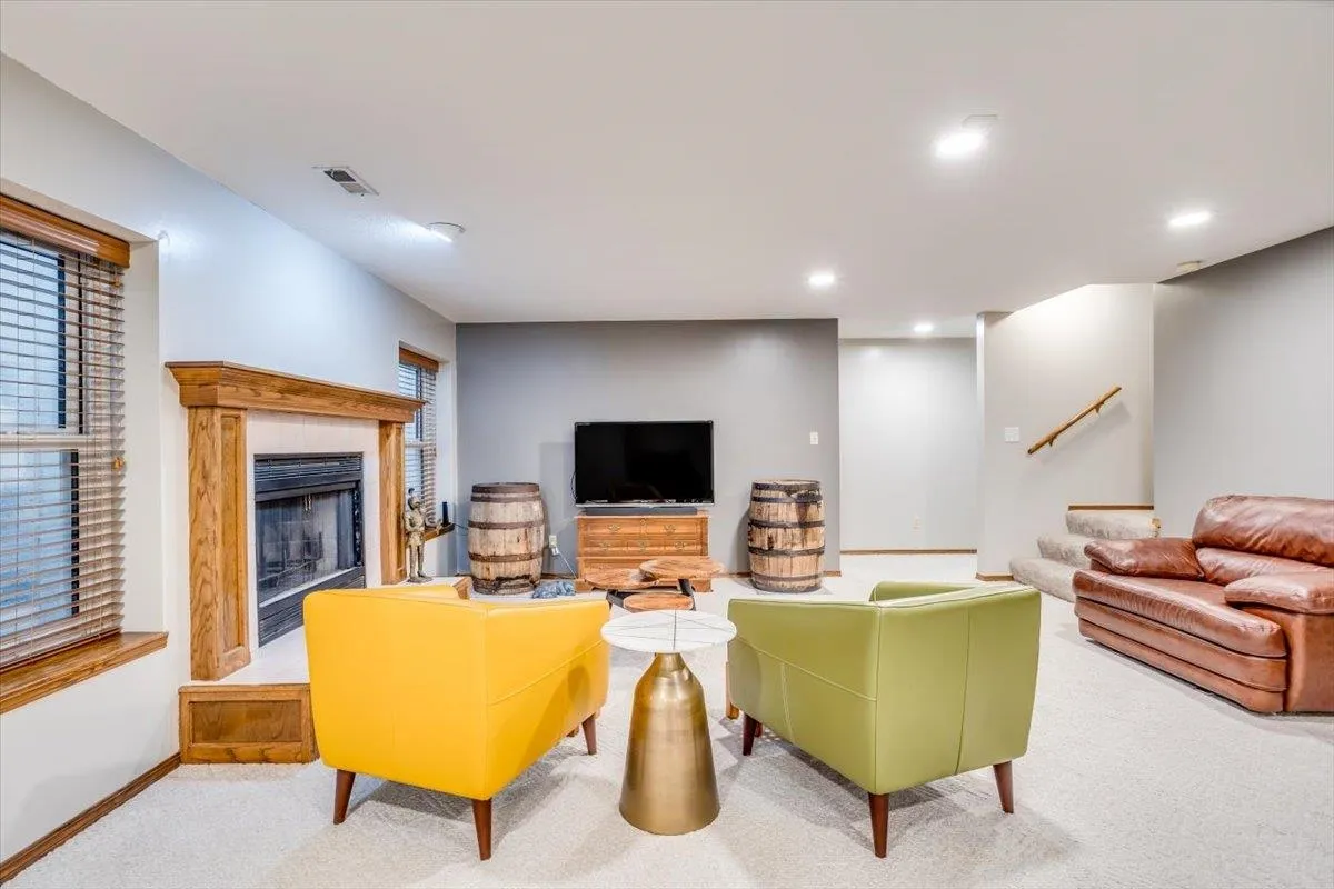 Derby, Kansas 67037, United States, 4 Bedrooms Bedrooms, ,3 BathroomsBathrooms,Residential,Pending,89065