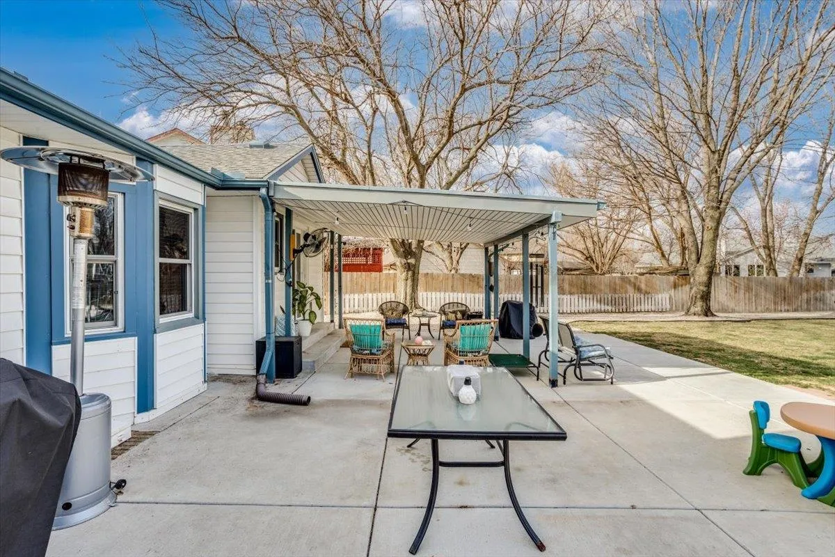 Derby, Kansas 67037, United States, 4 Bedrooms Bedrooms, ,3 BathroomsBathrooms,Residential,Pending,89065