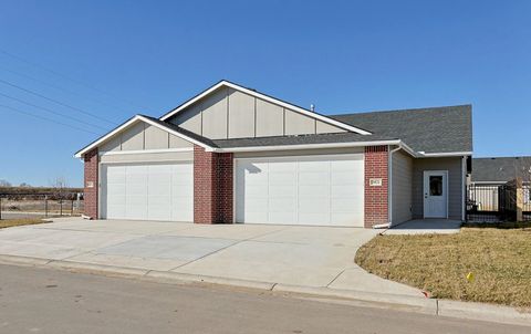Multifamily For Sale - 3833-3835 S Bluelake Ct<br/> Sedgwick County, Wichita, KS 67215